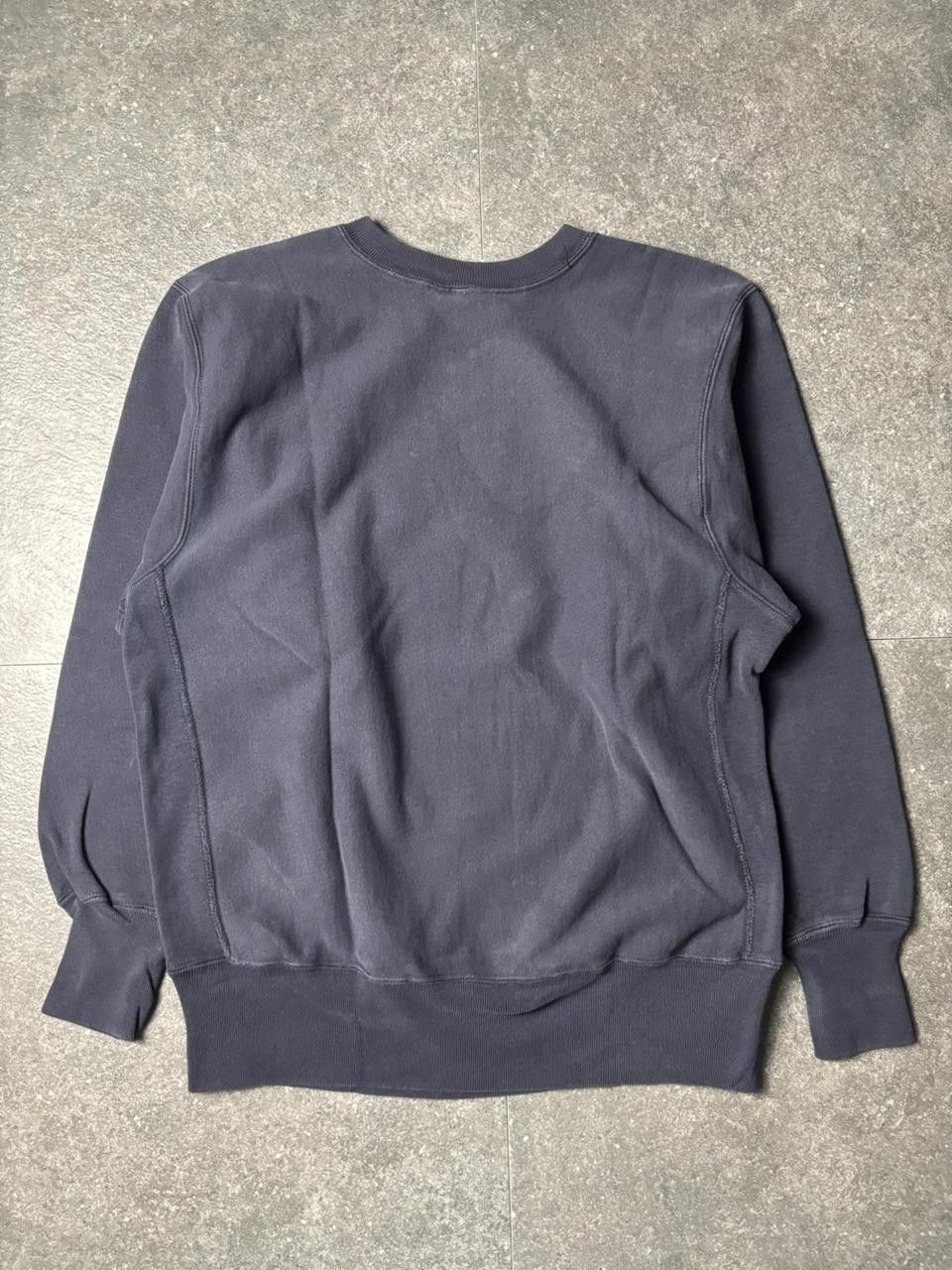 Champion 1990s Champion Reverse Weave Faded Black Sweatshirt Size US L / EU 52-54 / 3 - 7 Thumbnail