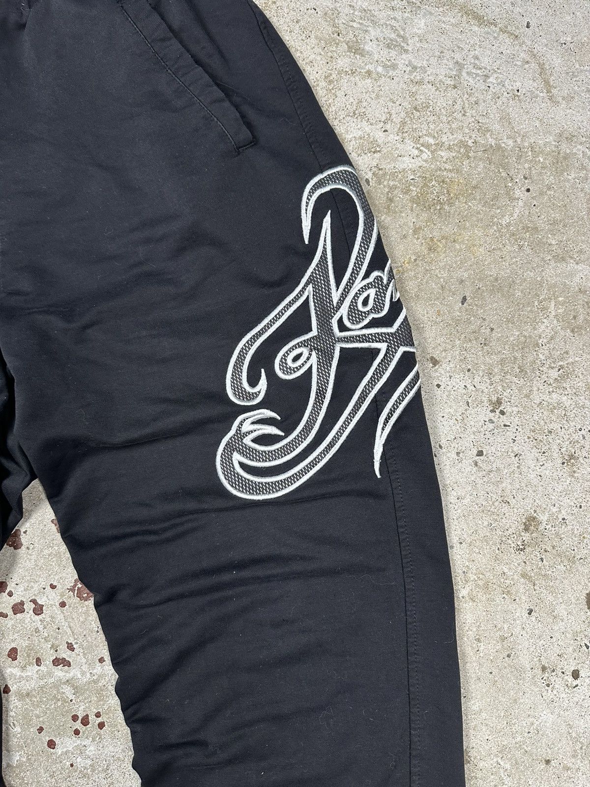 Karl Kani × Vintage Vintage Y2K Karl Kani Baggy Sweatpants Big Embroidery Logo Size US 34 / EU 50 - 7 Thumbnail