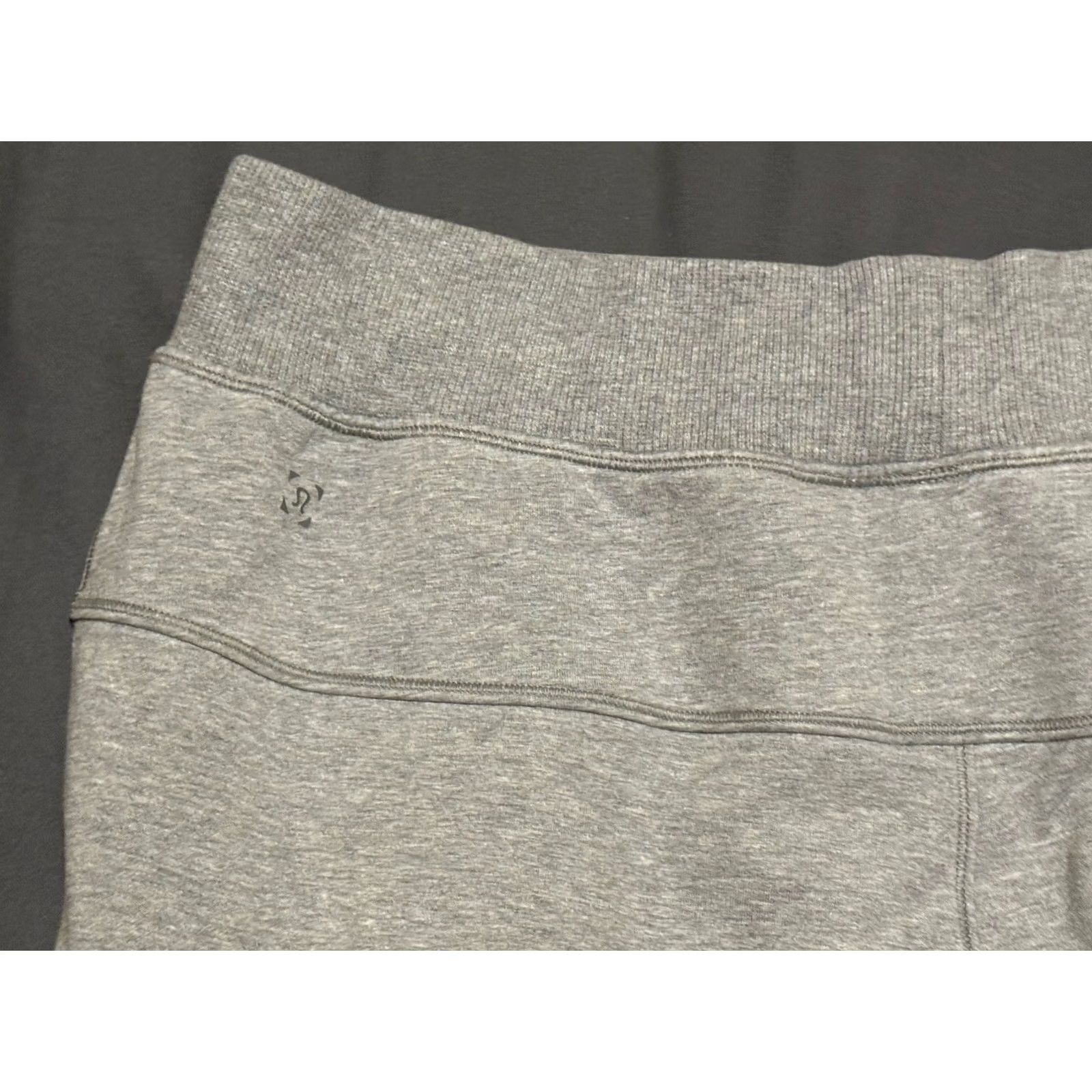Lululemon Lululemon Cross Cut Athletic Sweatpants XL Gray Tapered Jogger Men Pocket Elastic Waist Breathable Comfort Cotton Spandex Size US 36 / EU 52 - 6 Thumbnail