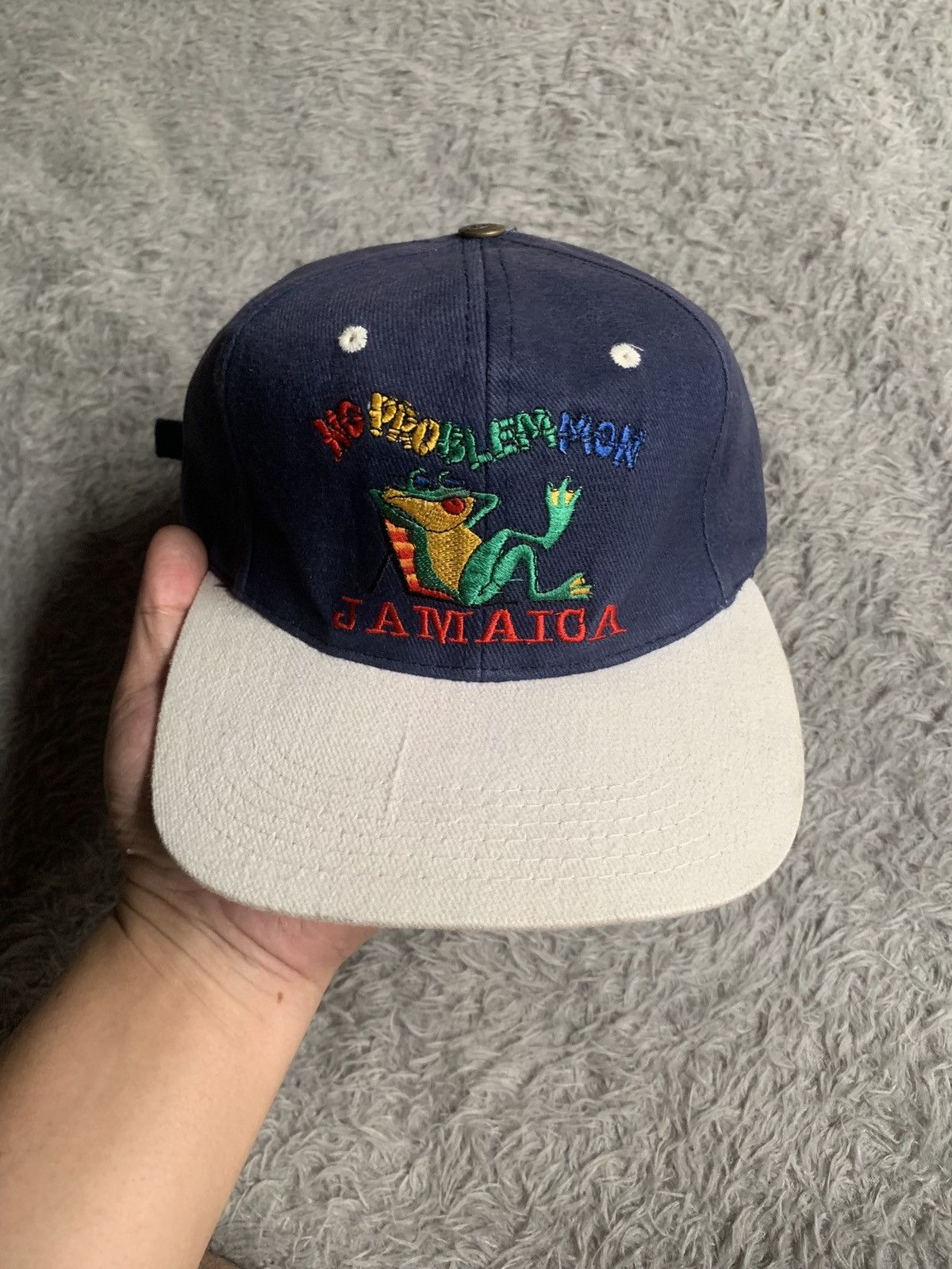 Vintage Vintage 90s No Problem Mon Jamaica Two Tone Hat Cap Size ONE SIZE - 1 Thumbnail