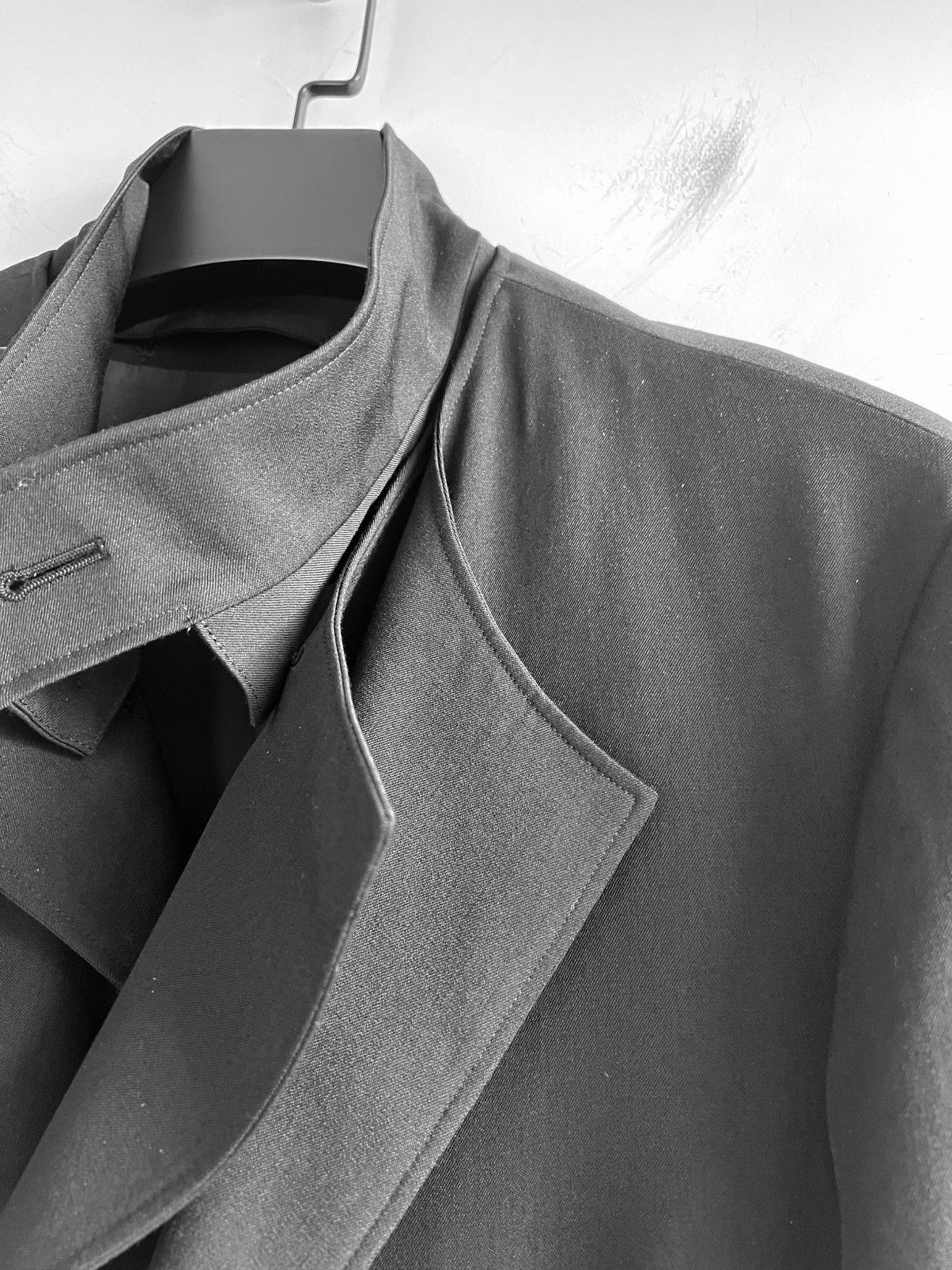 Yohji Yamamoto Yohji Yamamoto Homme Gabardine Left Double Spare Stand Coat Size US S / EU 44-46 / 1 - 5 Thumbnail