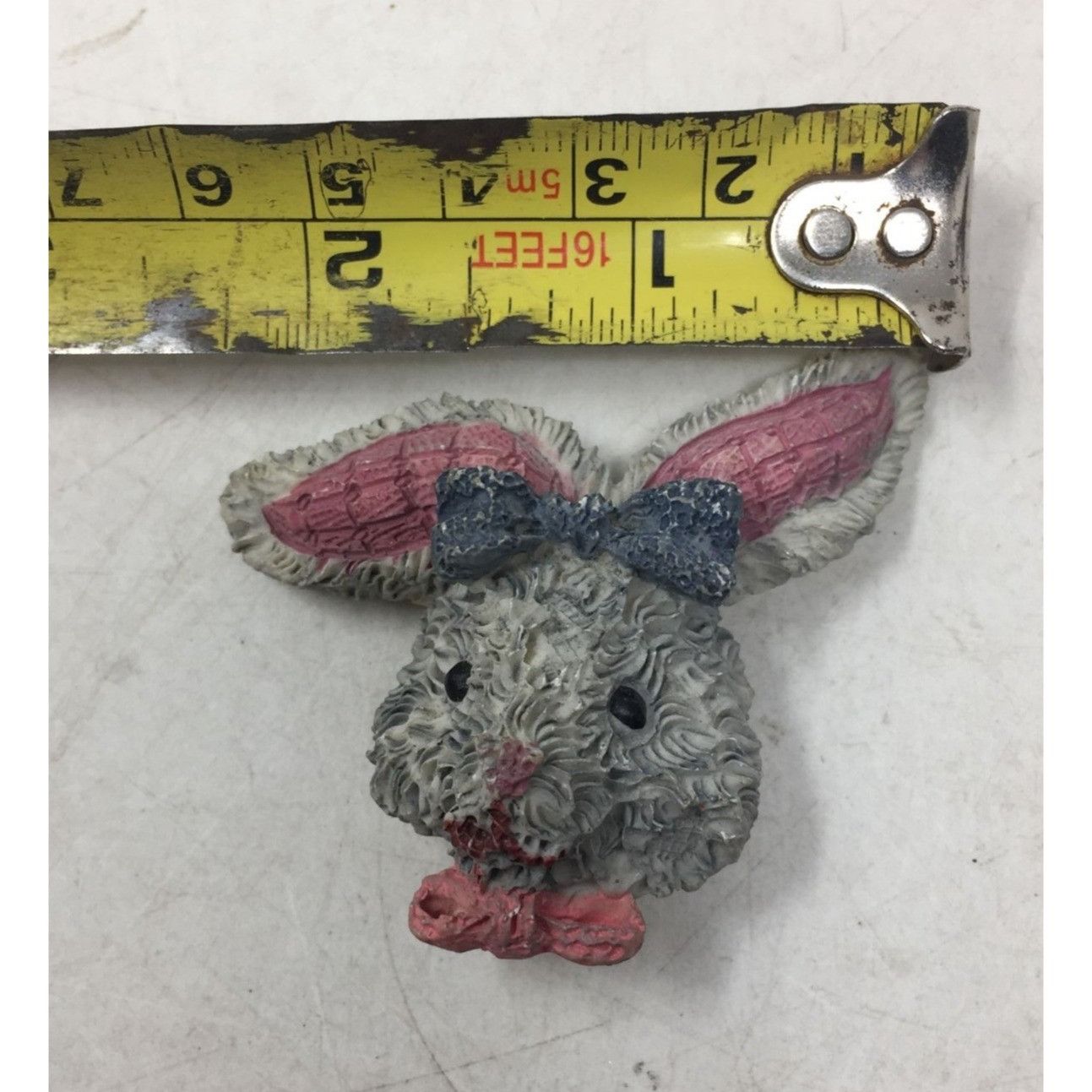 Other Bunny Rabbit Brooch Pin - Rabbit Wearing A Bow Tie and Bow o Size ONE SIZE - 5 Thumbnail