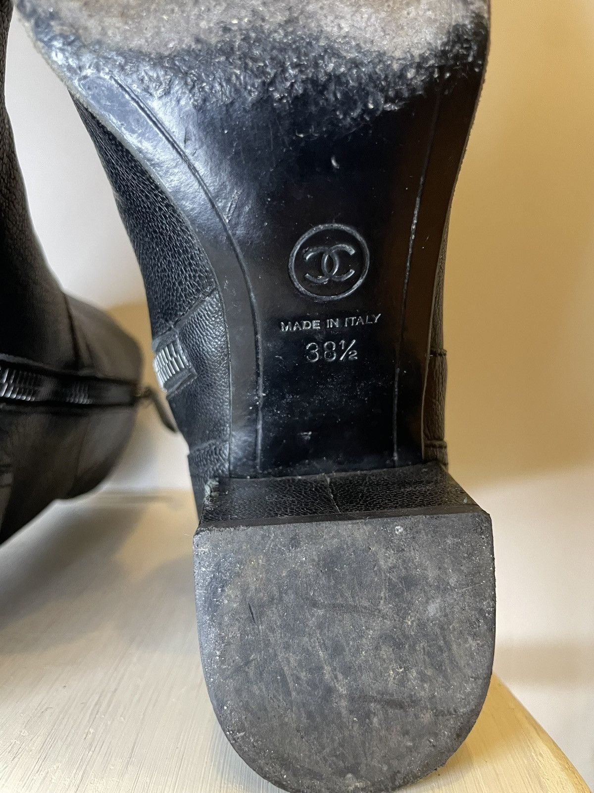 Chanel Chanel Interlocking CC Logo Boots Size US 7.5 / IT 37.5 - 8 Thumbnail