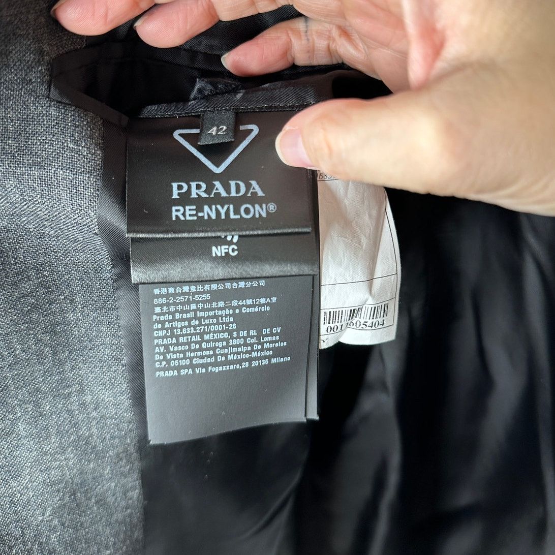 Prada Prada Single Breasted Wool ReNylon Jacket 42 / XL Size XL / US 12-14 / IT 48-50 - 8 Thumbnail