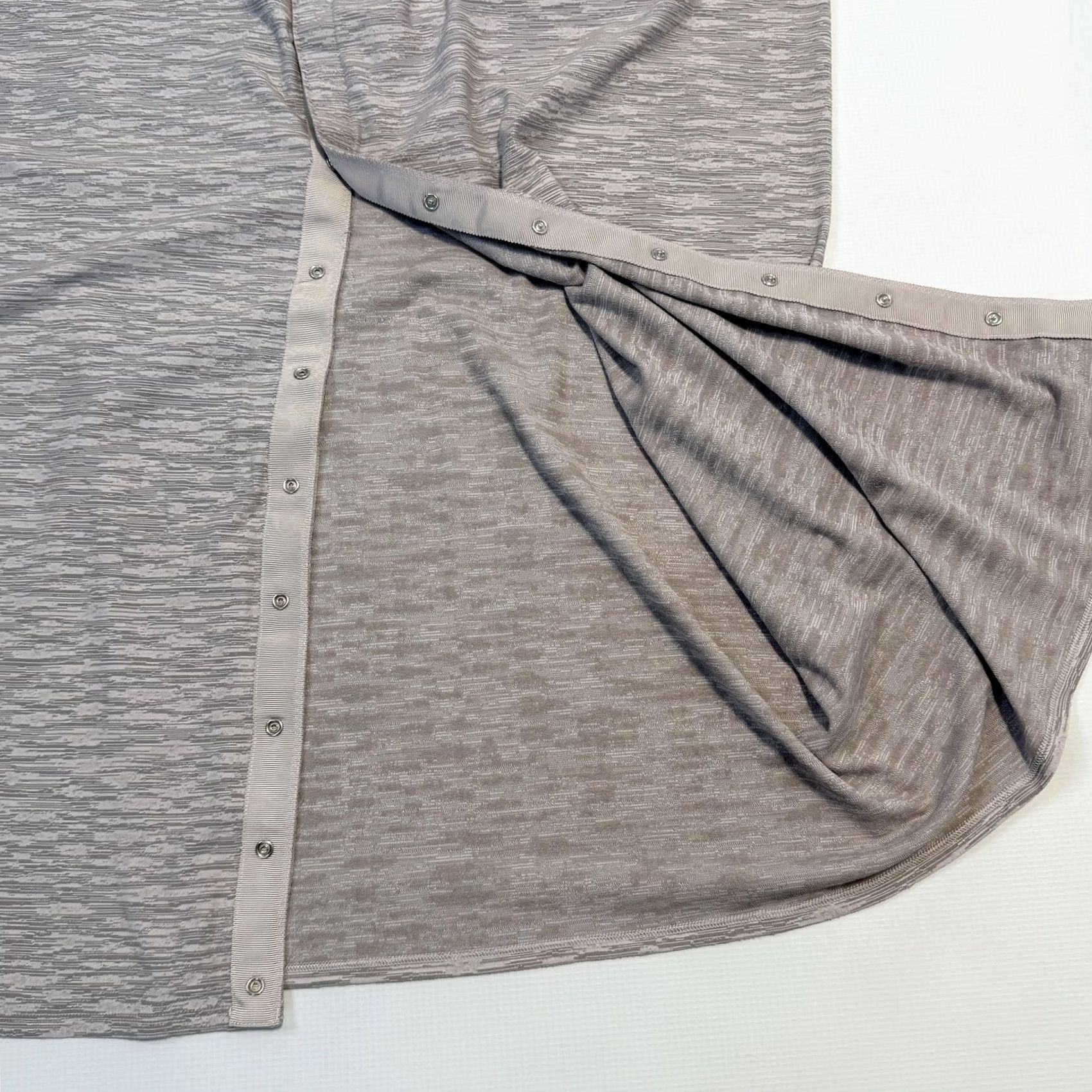 Lululemon Lululemon Scarf Womens One Size Gray Vinyasa Infinity Button Wrap Multiway Knit Jersey Striped Pattern Winter Fall Spring Women Size ONE SIZE - 7 Thumbnail
