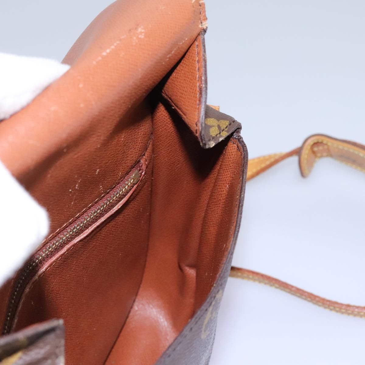 Louis Vuitton LOUIS VUITTON Monogram Saint Cloud MM Shoulder Bag M51243 Size ONE SIZE - 14 Thumbnail