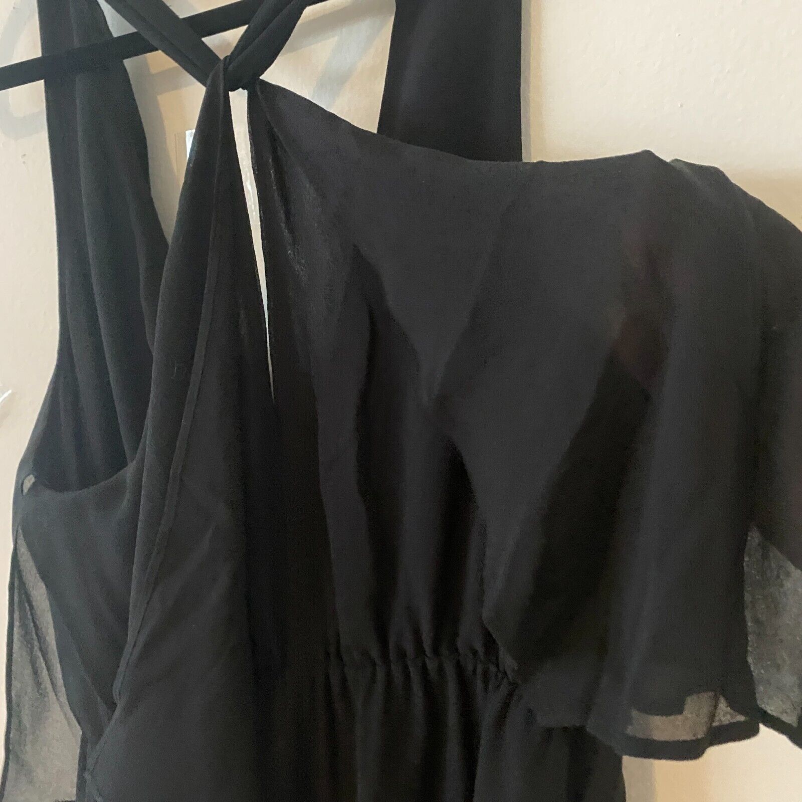 Aritzia Aritzia Babaton Black SILK Chiffon VNeck Racerback Maxi S Size S / US 4 / IT 40 - 6 Thumbnail