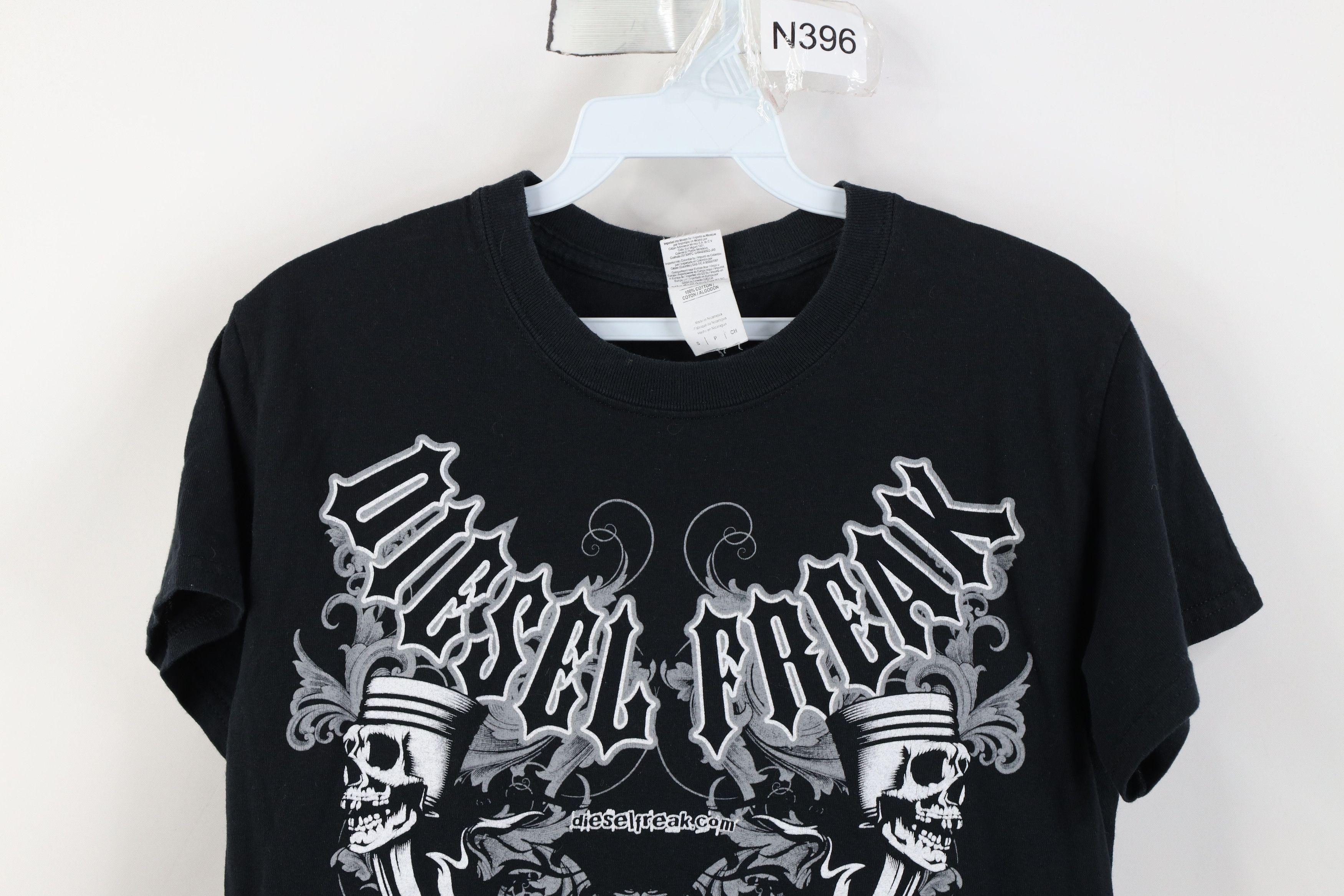 Vintage Vintage Y2K Streetwear Diesel Racing Tribal Skull T-Shirt Size US S / EU 44-46 / 1 - 2 Thumbnail