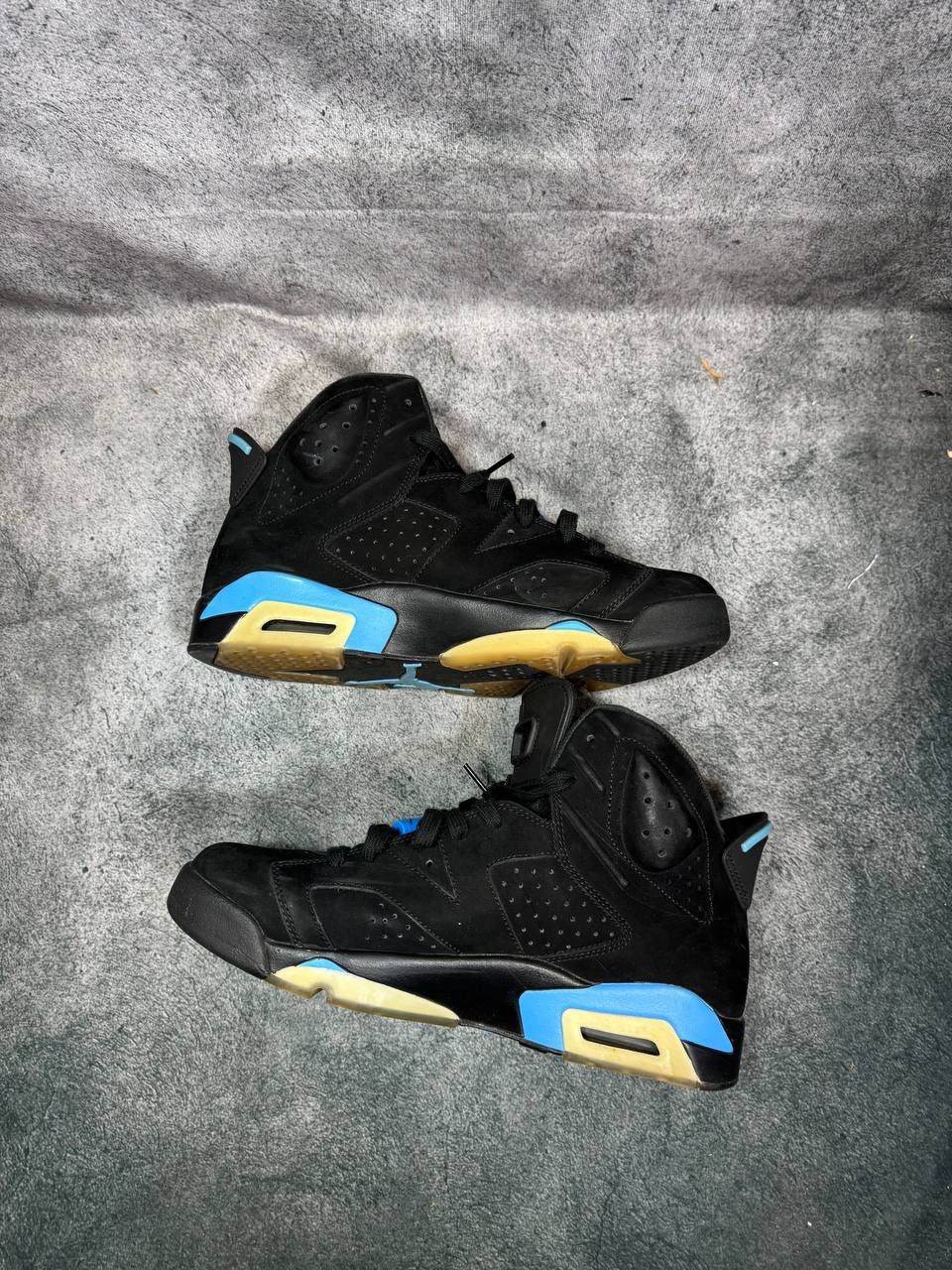 Jordan Brand Size 10.5 | Jordan 6 UNC With Box | Pre-Owned Size US 10.5 / EU 43-44 - 8 Thumbnail