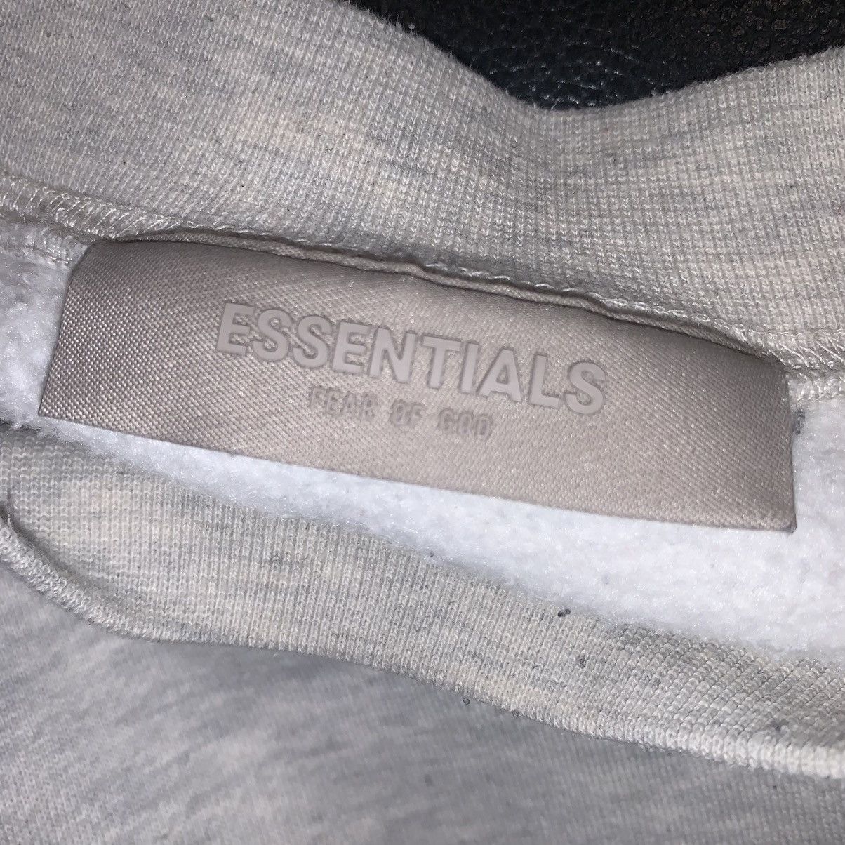 Fear of God Fear of God Essentials Crewneck Grey Size S Size US S / EU 44-46 / 1 - 6 Thumbnail