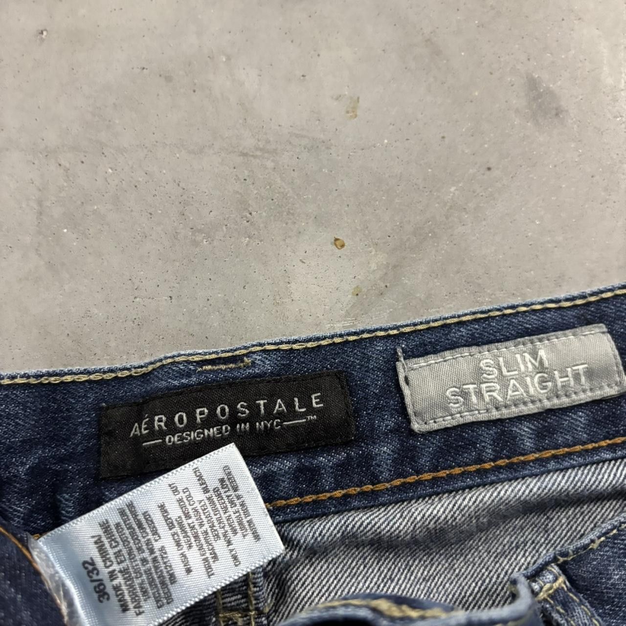 Vintage Crazy Vintage Y2K/2000s Grunge Faded Dark Wash Denim Jeans! 36x32 Size US 36 / EU 52 - 8 Thumbnail