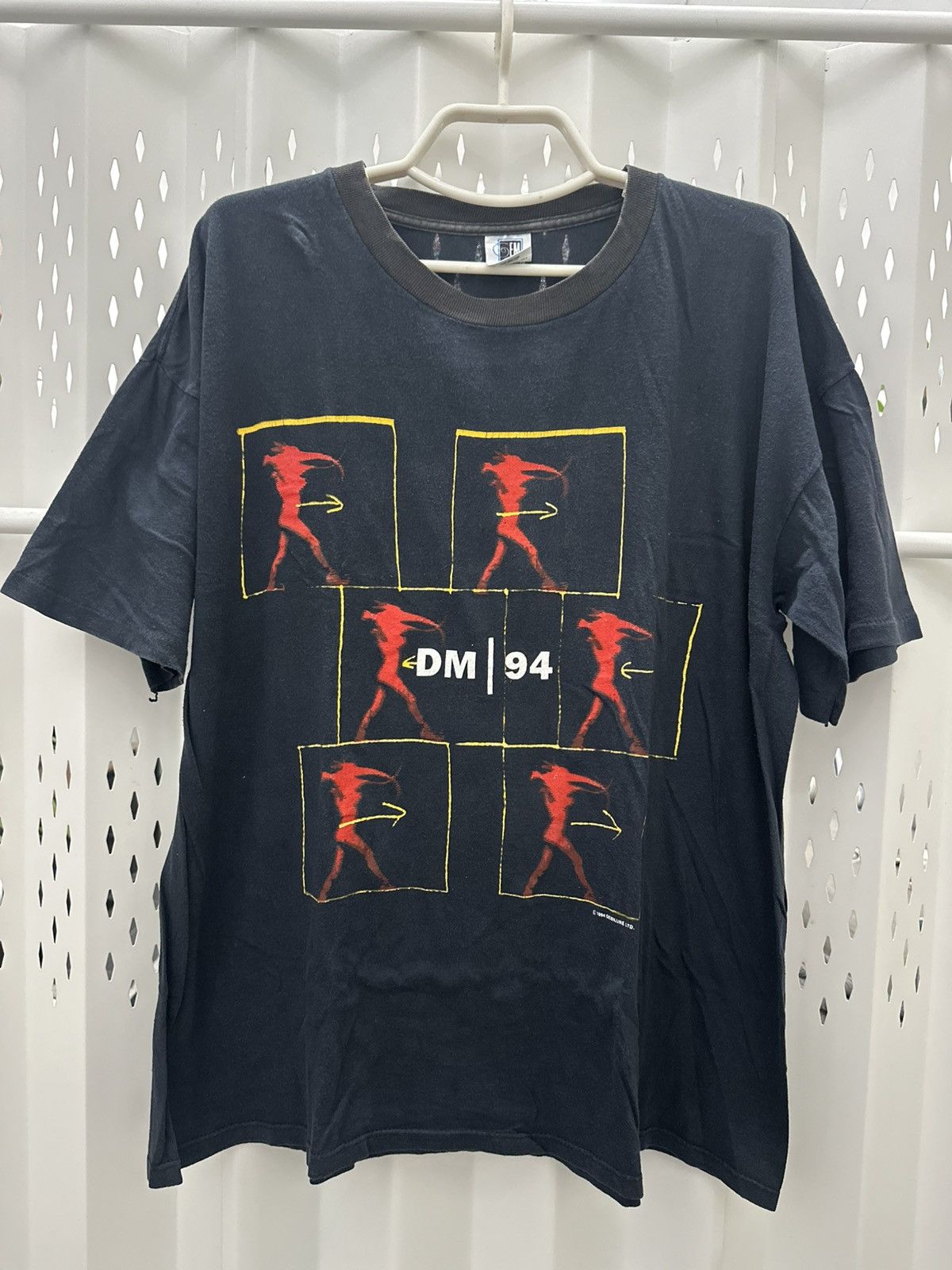 Band Tees Vintage 1990’s Depeche Mode Band Tour GEM TShirt Size US XL / EU 56 / 4 - 1 Thumbnail