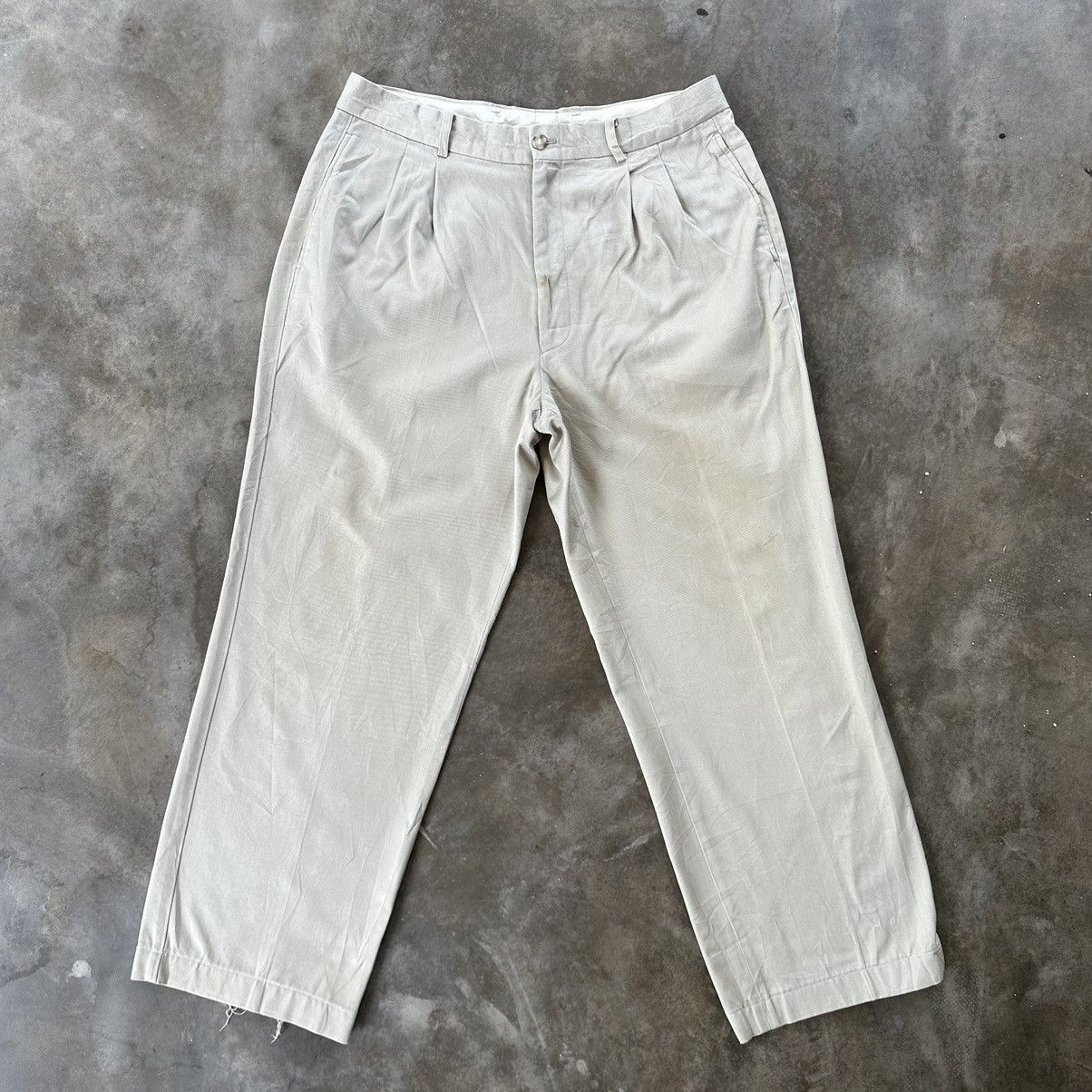 Japanese Brand × Vintage Vintage Rocky Rabbit Distressed Beige Casual Trousers Pant Size US 33 - 1 Thumbnail