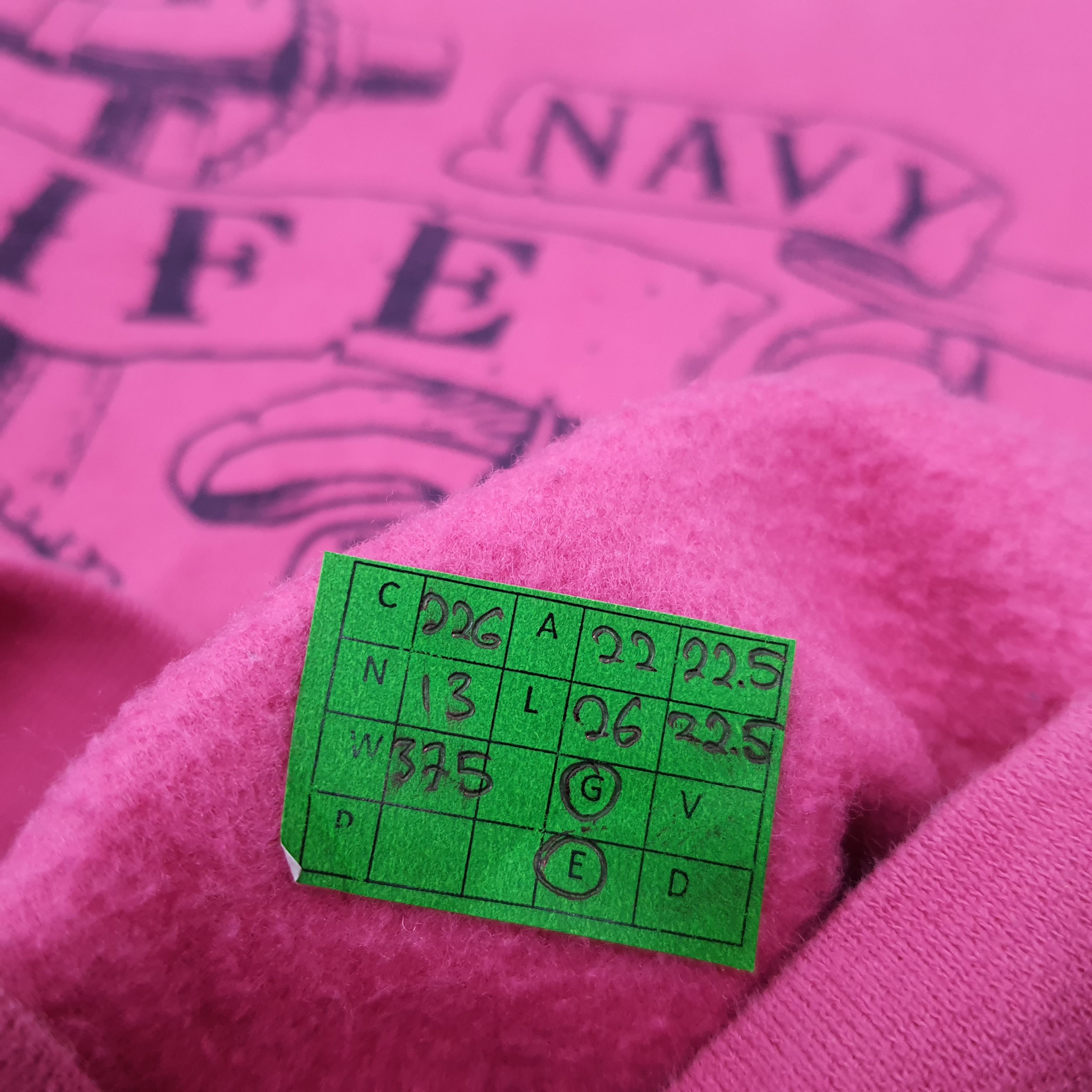 Vintage Vintage U.S Navy Wife Sweatshirt C226N13 Size US M / EU 48-50 / 2 - 6 Thumbnail