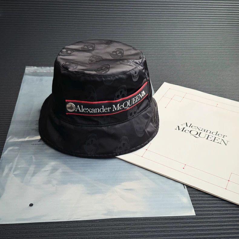 Alexander McQueen Alexander Mcqueen SizeM Fisherman's hat Size ONE SIZE - 1 Thumbnail