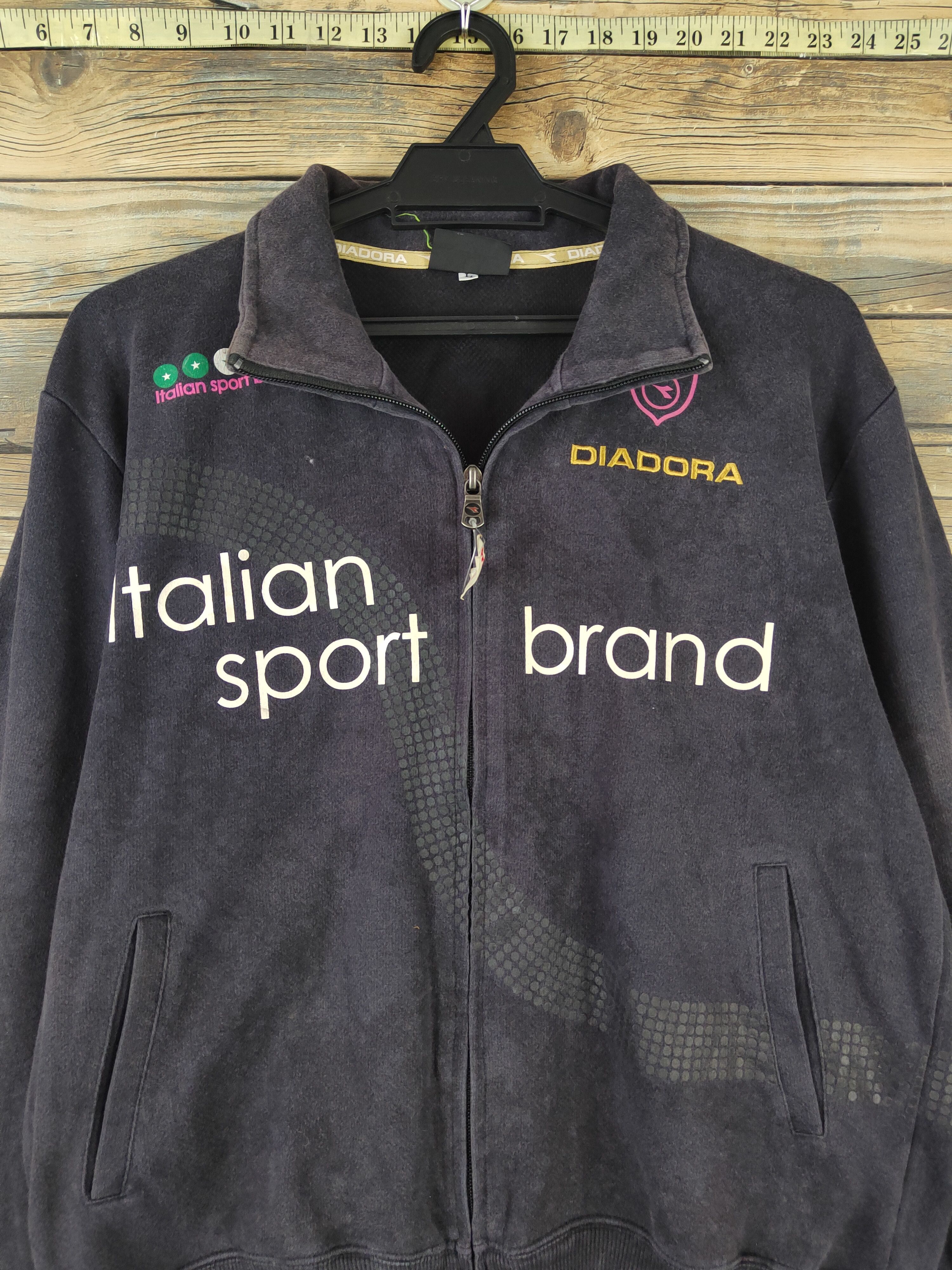 Diadora × Vintage DL Diadora vintage Navy Faded Sweaters #554 Size US L / EU 52-54 / 3 - 2 Thumbnail