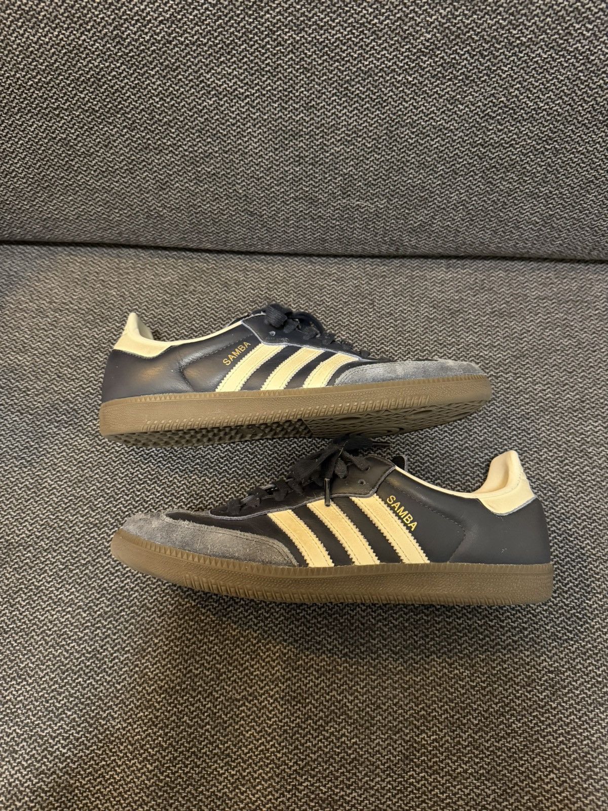 Adidas Navy Blue Leather Adidas Sambas Size US 10.5 / EU 43-44 - 2 Thumbnail