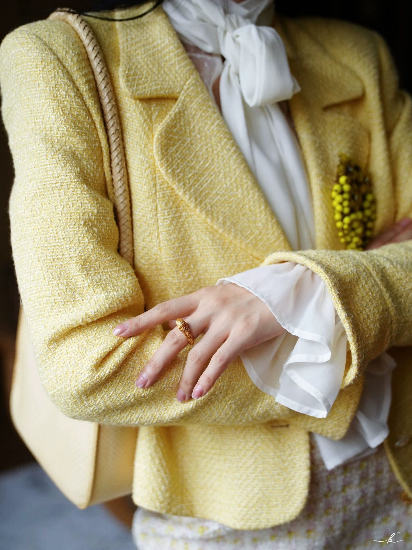 Escada Escada Vintage Pale Yellow Flared Sleeve Blazer 40 Size S / US 4 / IT 40 - 7 Thumbnail