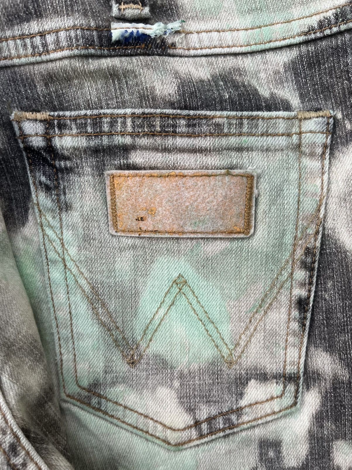 Vintage × Wrangler Vintage Wrangler Green Paint Tye Die Straight Leg Jeans Size US 28 / EU 44 - 8 Thumbnail