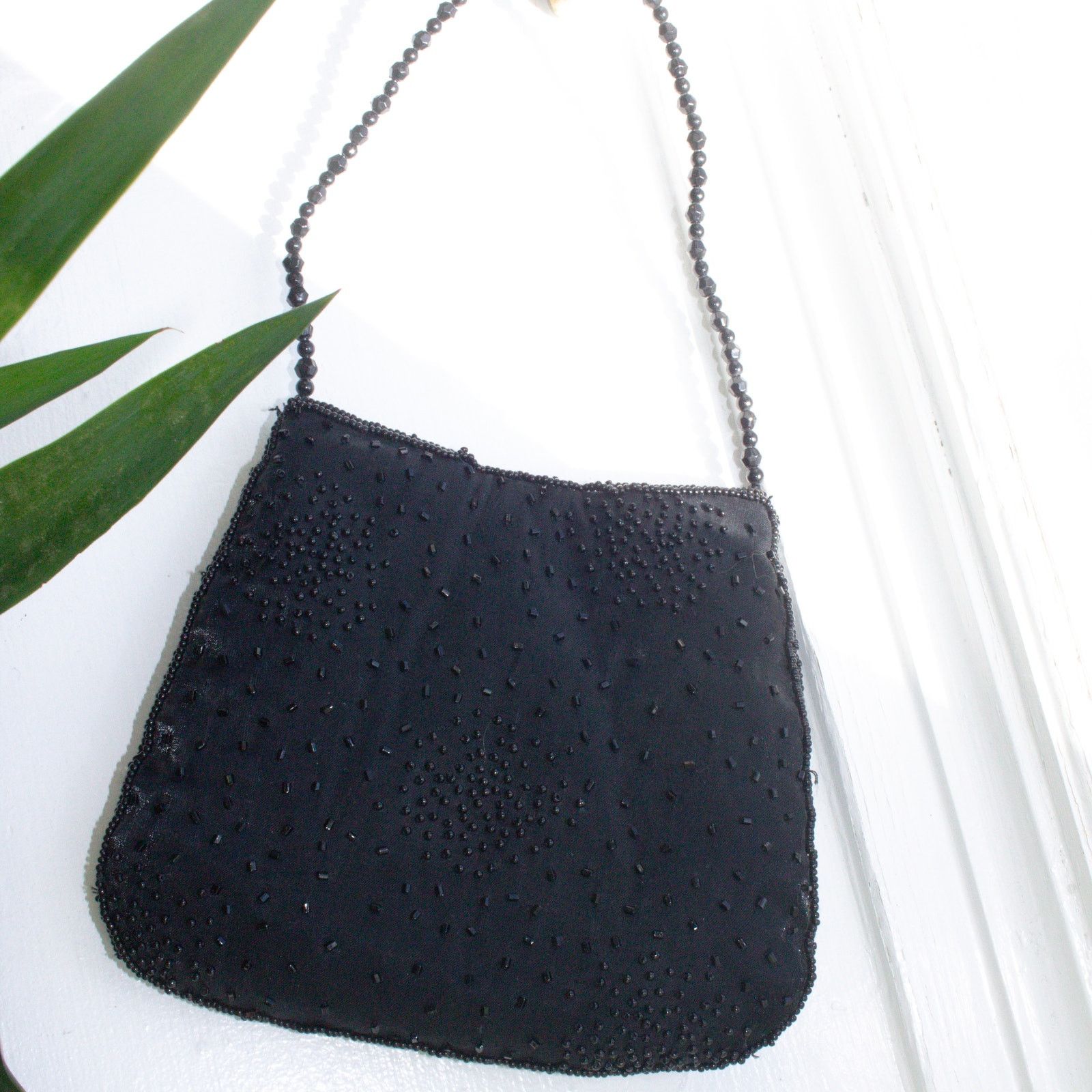 Vintage Y2K Beaded Satin Handbag with Top Handle Black Size ONE SIZE - 7 Thumbnail