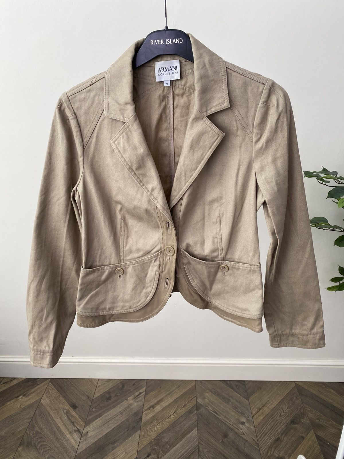 Armani Collezioni Vintage Armani Collezioni Womens One Button Blazer Size M / US 6-8 / IT 42-44 - 1 Thumbnail
