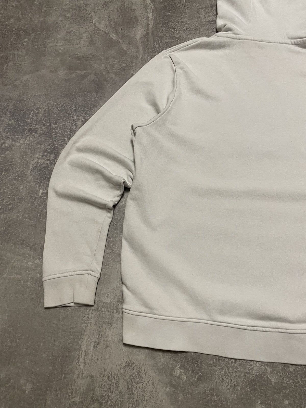 Lacoste Vintage Lacoste Big Logo Hoodie L Size US L / EU 52-54 / 3 - 17 Thumbnail