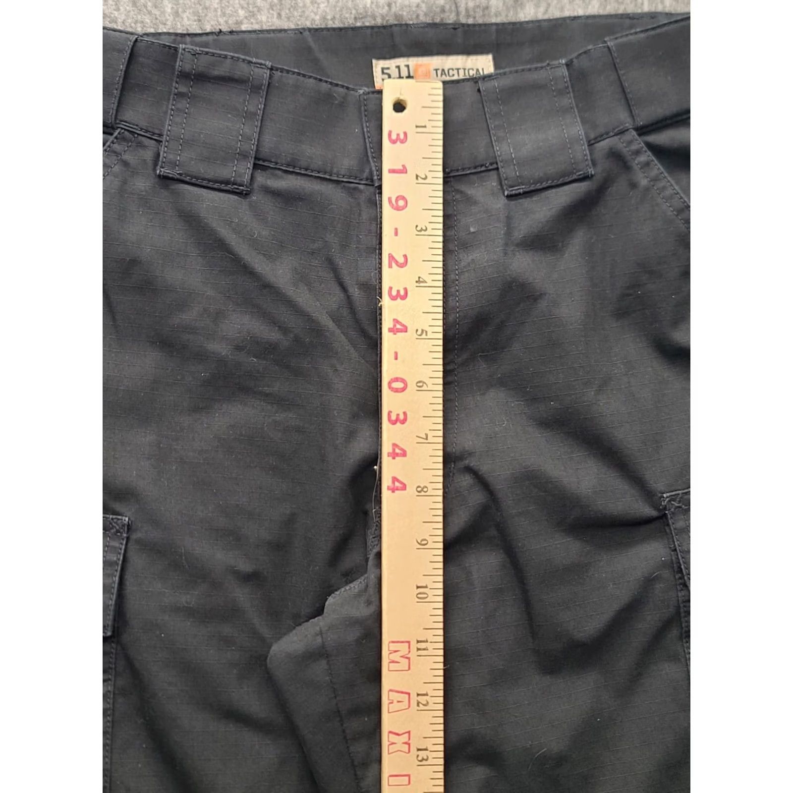 Vintage 5.11 Tactical Pants Mens Small 28 Regular Cargo Taclite TDU Ripstop Black 5.11 Tactical Pro Pants Mens Regular(Size 28) Size US 28 / EU 44 - 4 Thumbnail