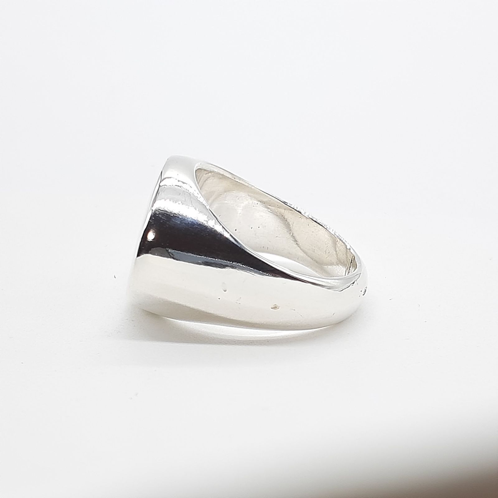 Vivienne Westwood VIVIENNE WESTWOOD Silver Orb Seal Ring XS Size 10 Size ONE SIZE - 7 Thumbnail