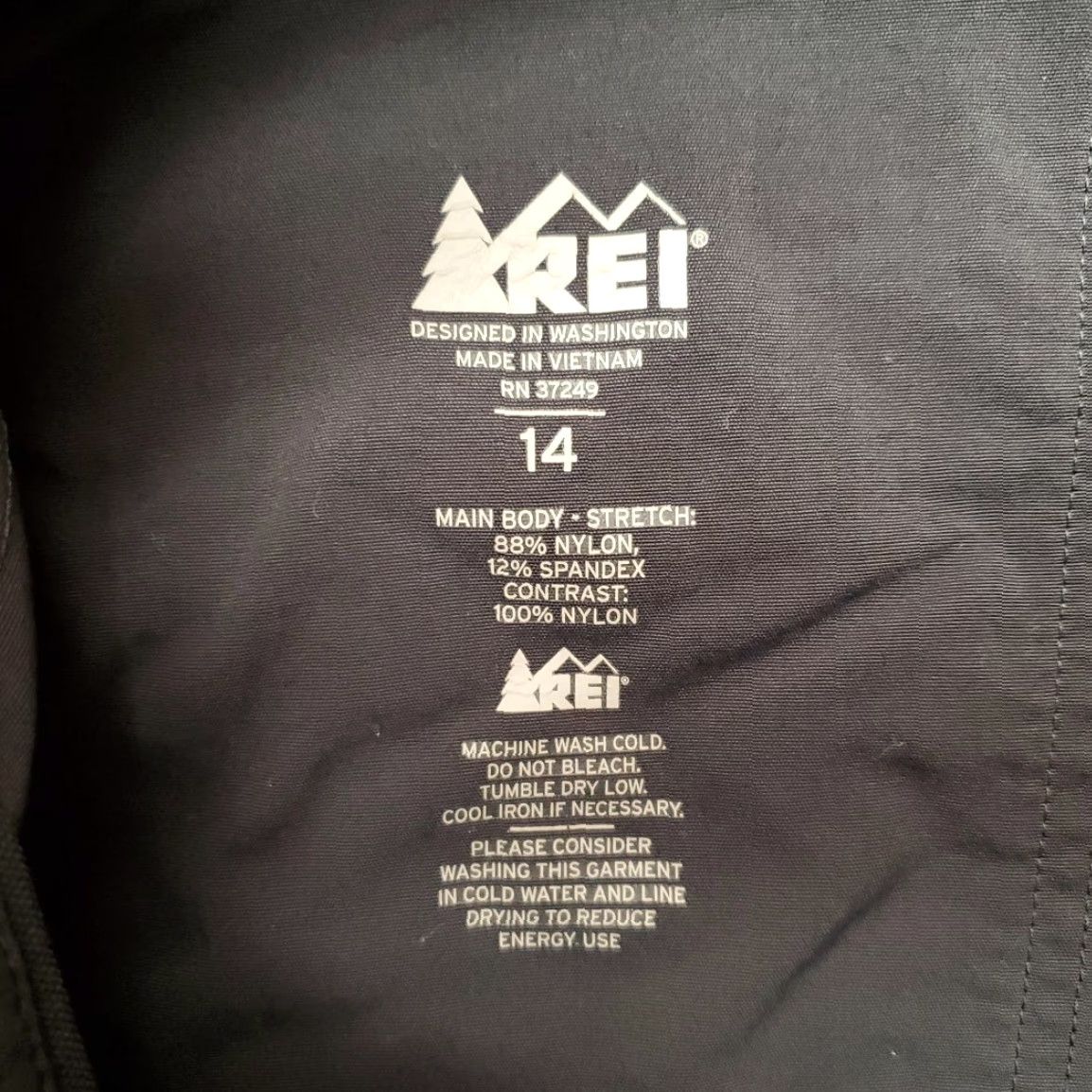 Vintage REI Shorts Women 14 Black Lightweight Stretch Nylon Tech Blend Hike Camp Travel Chin o Size 36" / US 14 / IT 50 - 3 Thumbnail