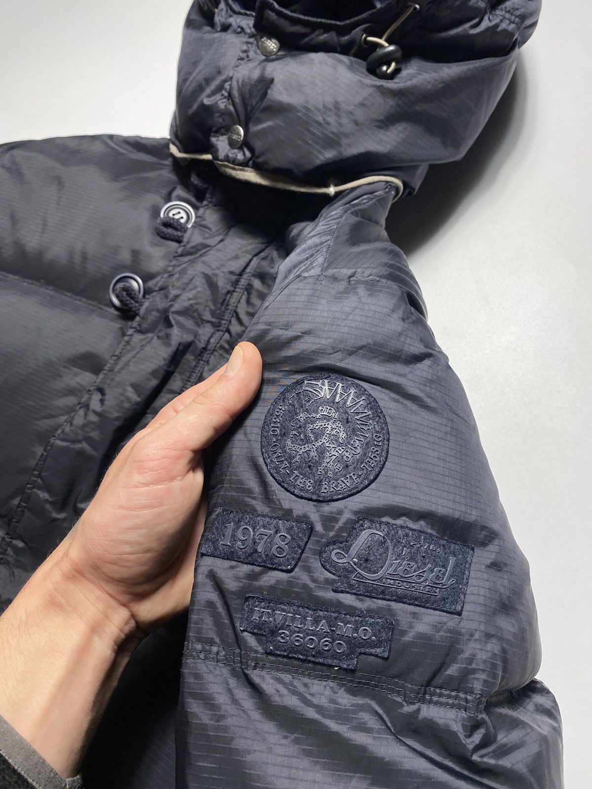 Diesel × Vintage Rare Vintage 90s Diesel nylon down jacket puffer size Xl Size US XL / EU 56 / 4 - 5 Thumbnail
