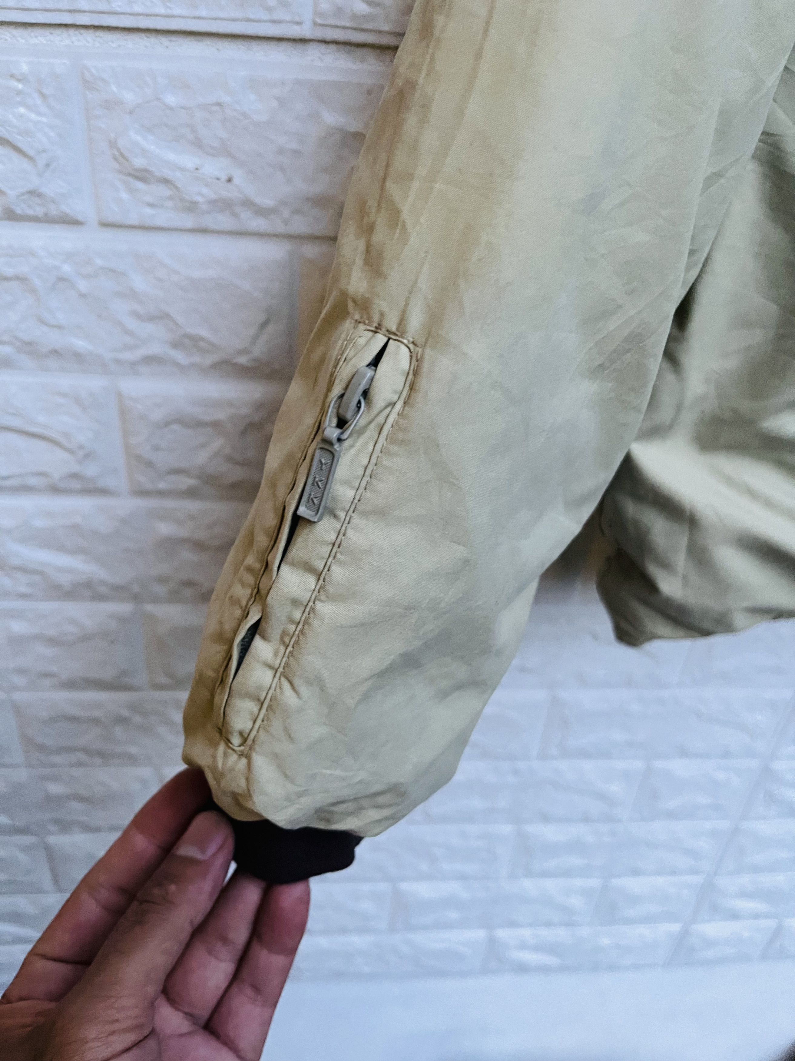 Japanese Brand × Montbell × Vintage Vintage Montbell Pocket Japanese Designer Fashion Style Size US L / EU 52-54 / 3 - 12 Thumbnail