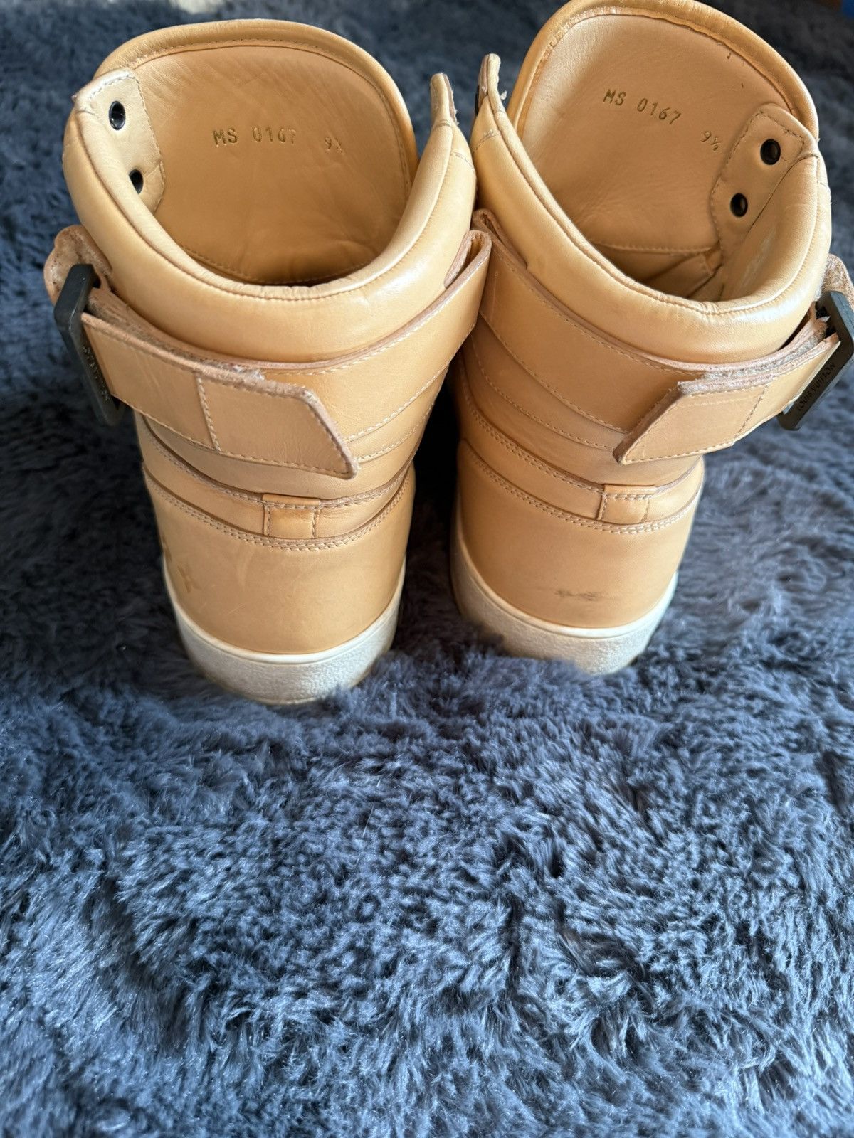 Louis Vuitton Louis Vuitton Natural Vegan Tan Leather Rivoli High Top Size US 9.5 / EU 42-43 - 2 Thumbnail