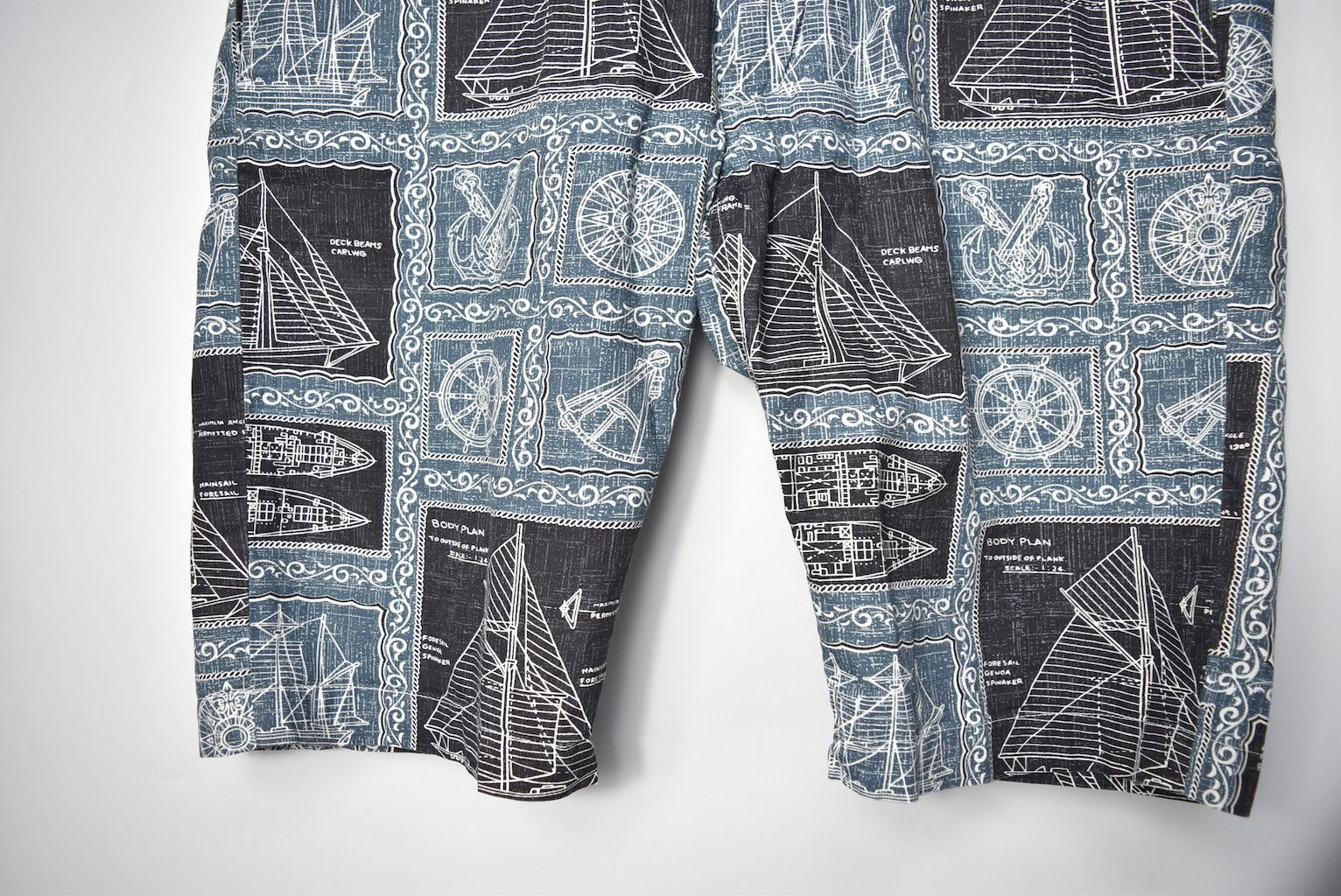 Engineered Garments graphic slacks shorts 22813 - 0455 64 Size US 32 / EU 48 - 4 Thumbnail