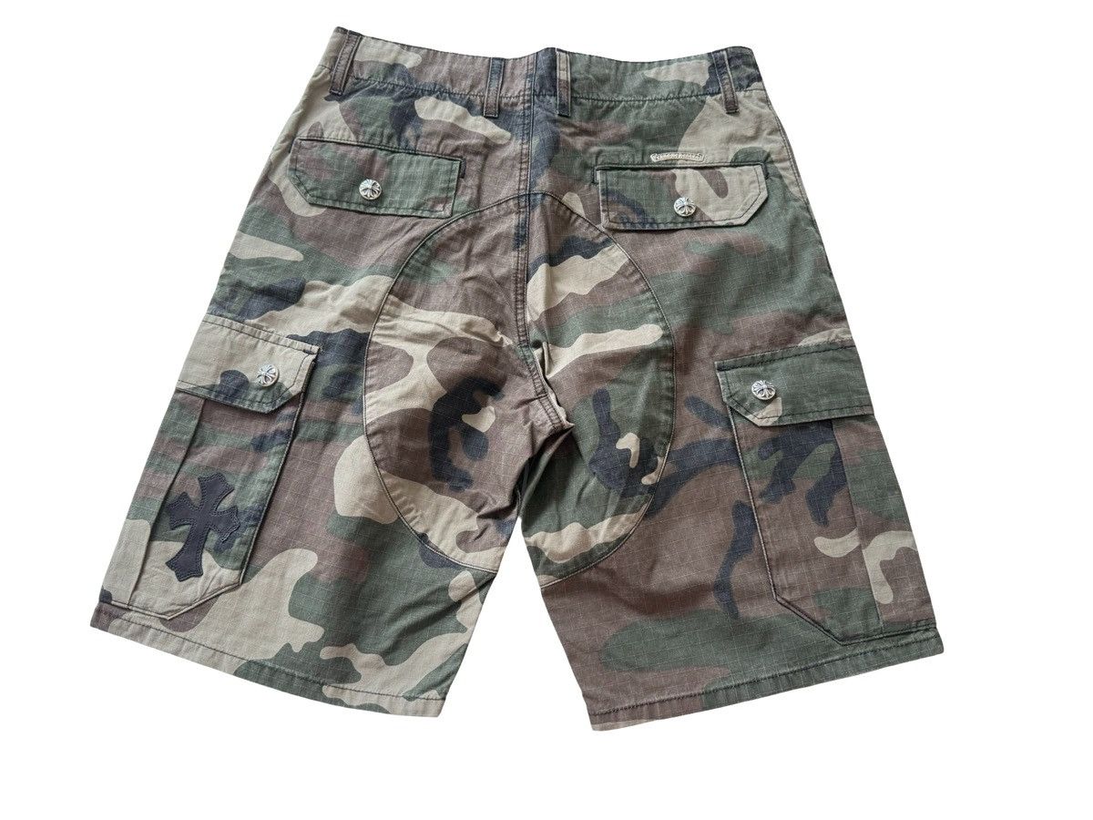 Chrome Hearts Camo cross patch cargo shorts Size US 32 / EU 48 - 2 Thumbnail