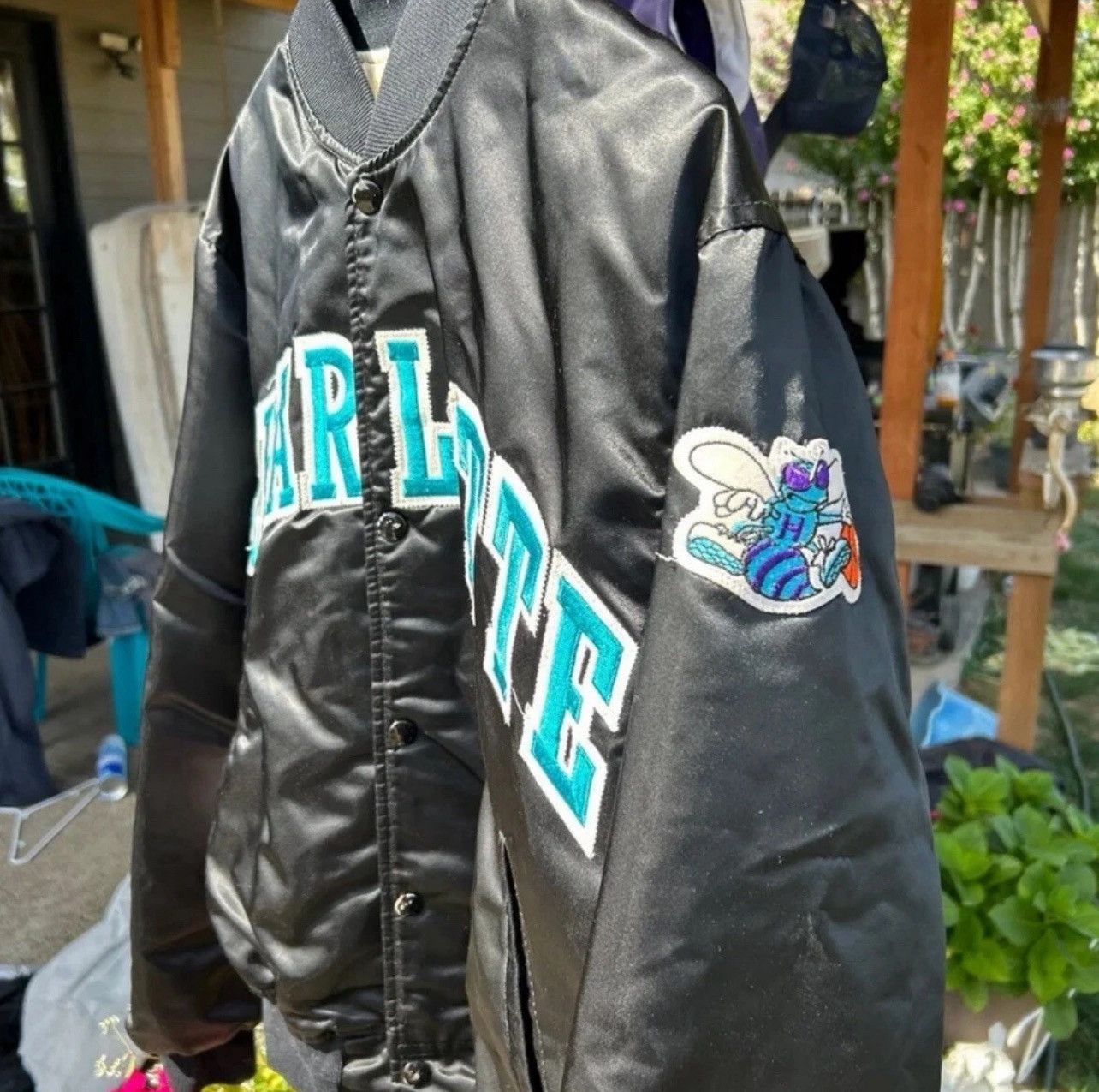 Starter Vintage Charlotte hornets satin jacket Size US L / EU 52-54 / 3 - 2 Thumbnail