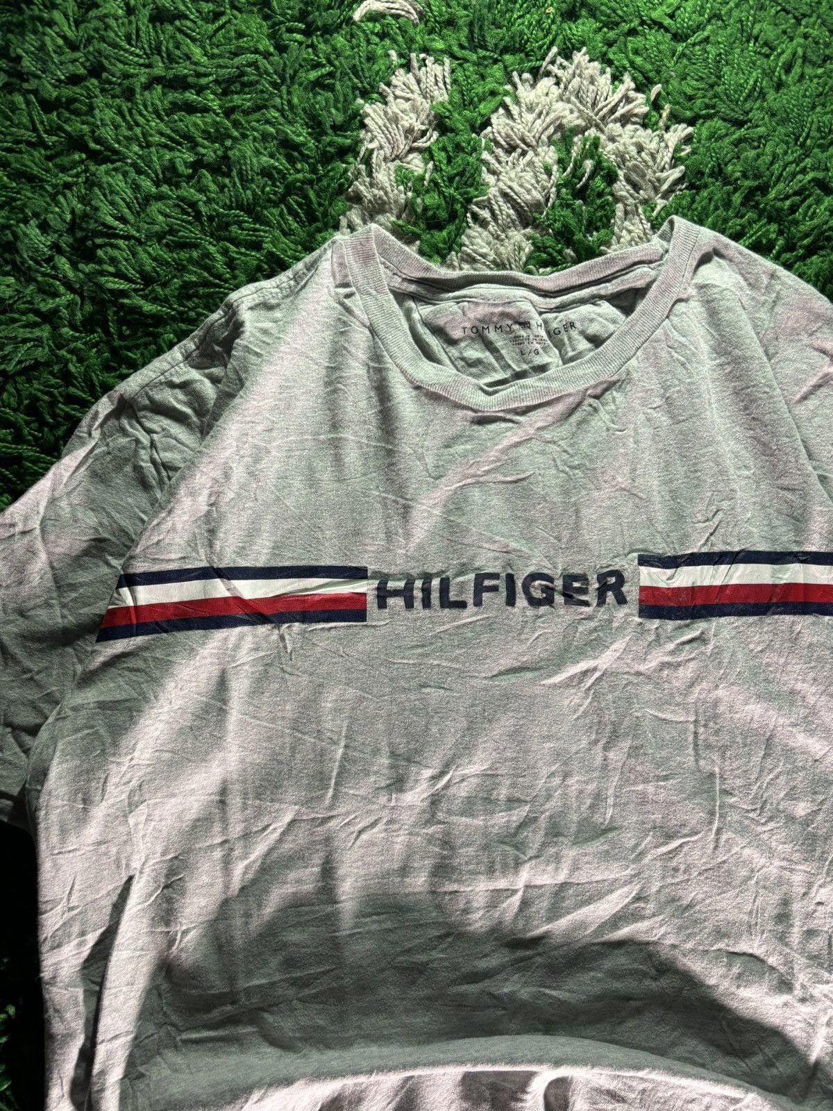 Tommy Hilfiger 2010s Tommy Hilfiger Stripes Tee Size US L / EU 52-54 / 3 - 3 Thumbnail