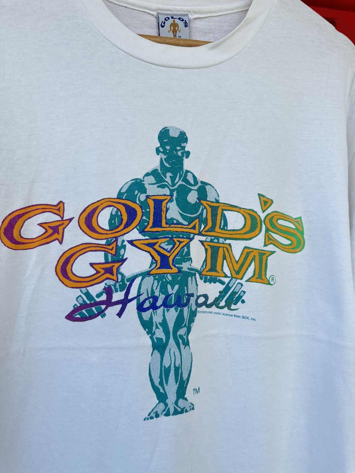 Vintage Vintage 90s Gold’s Gym Hawaii Tee Size US L / EU 52-54 / 3 - 2 Thumbnail