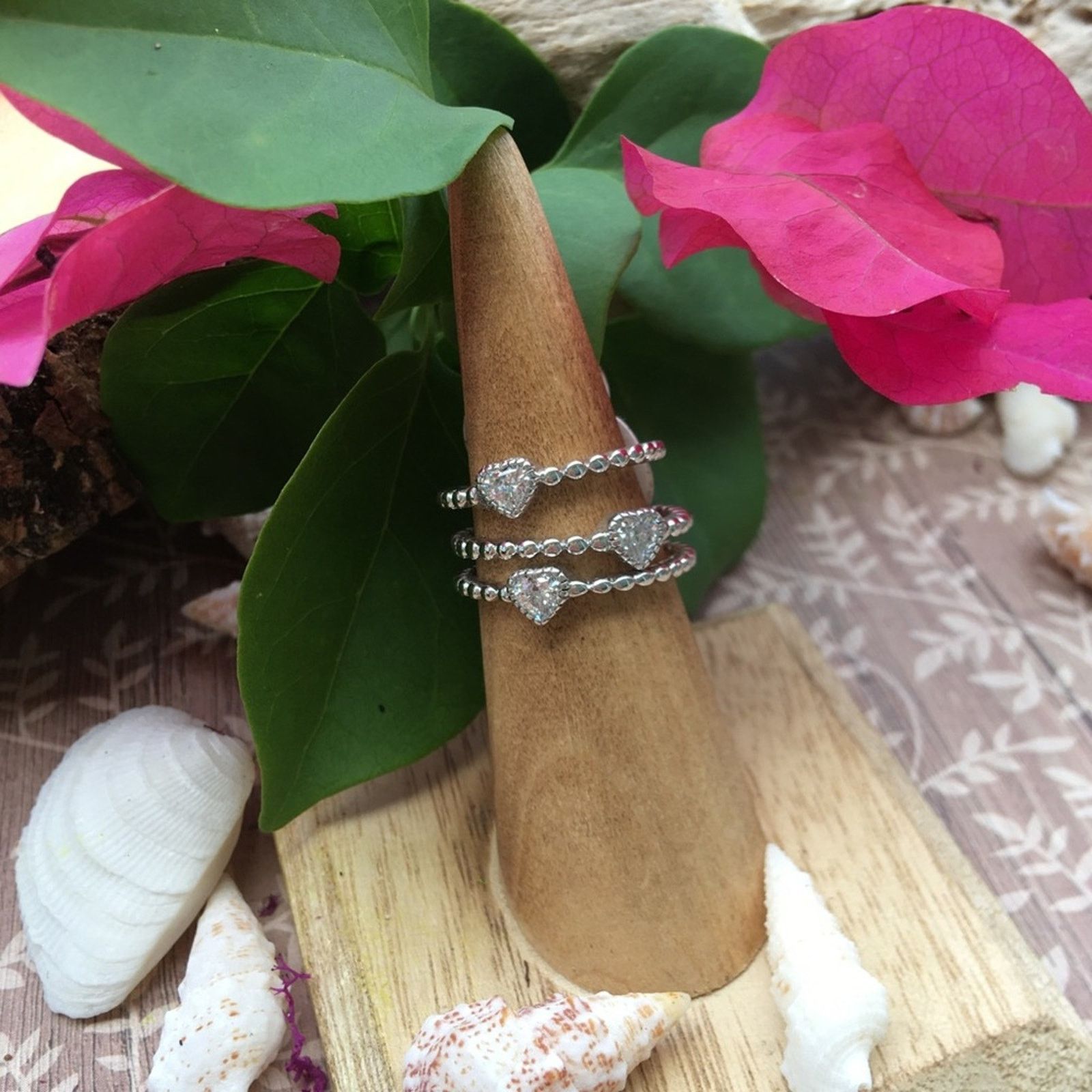 The Unbranded Brand Sterling Silver Beaded Clear Heart CZ Ring Size ONE SIZE - 2 Thumbnail