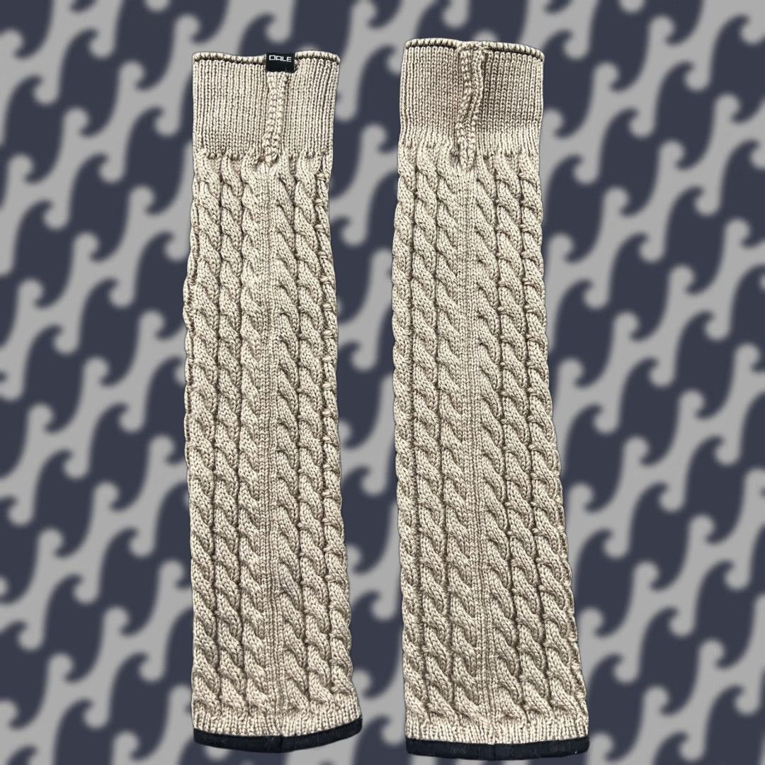 Dale Of Norway Dale of Norway Arm Warmer Beige 100% New Wool Knit Cable Knit Arms Unisex Adults One Size Wool Arm Warmer Size ONE SIZE - 1 Thumbnail