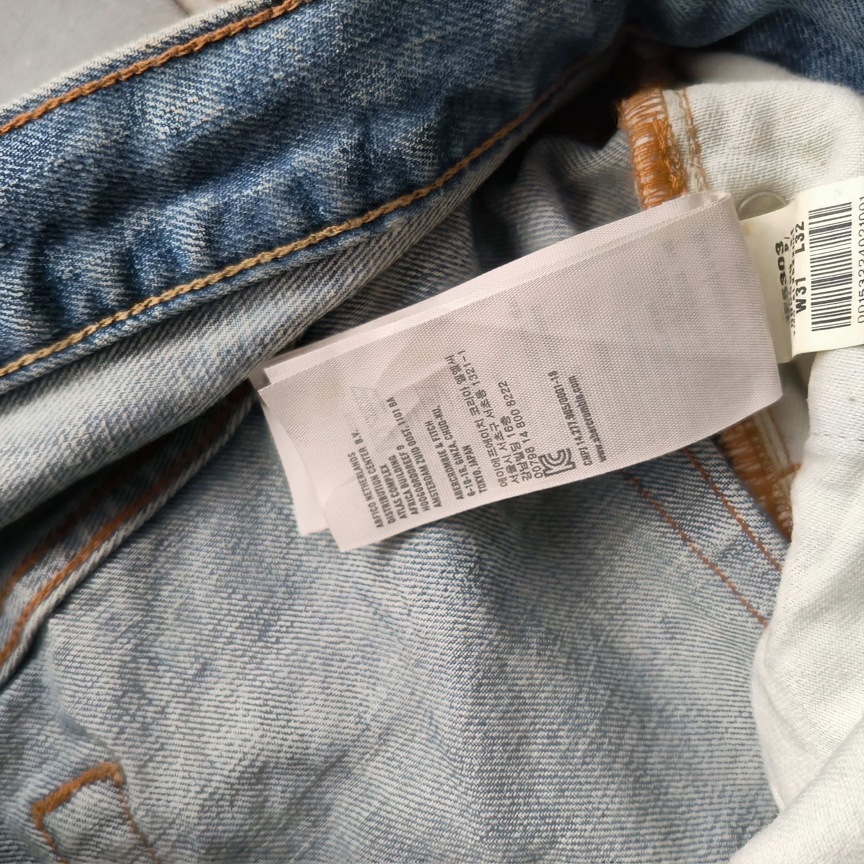 Abercrombie & Fitch Vintage Abercrombie Distressed Jeans Size US 31 - 10 Thumbnail