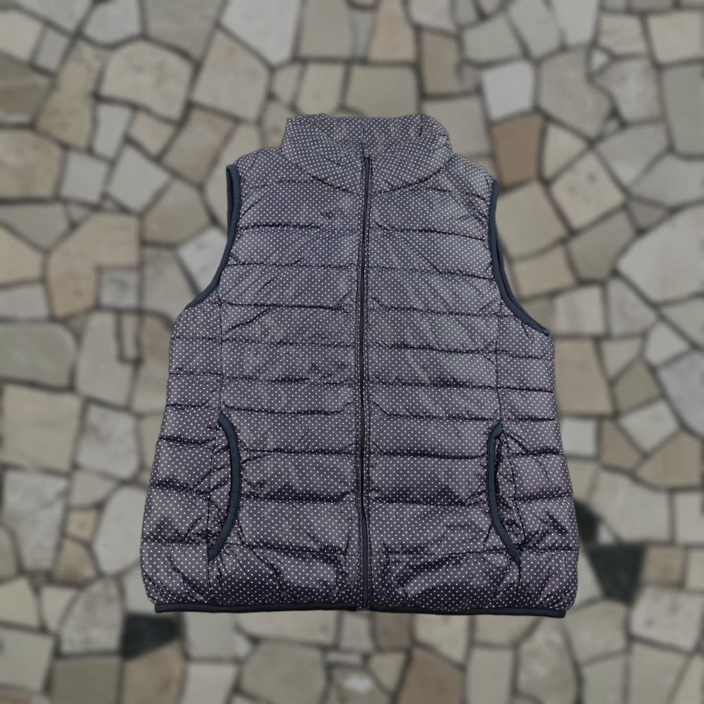 Uniqlo Uniqlo Down Puffer Vest Women’s Small Blue Polka Dot Insulated Lightweight Zip Up Size S / US 4 / IT 40 - 1 Thumbnail