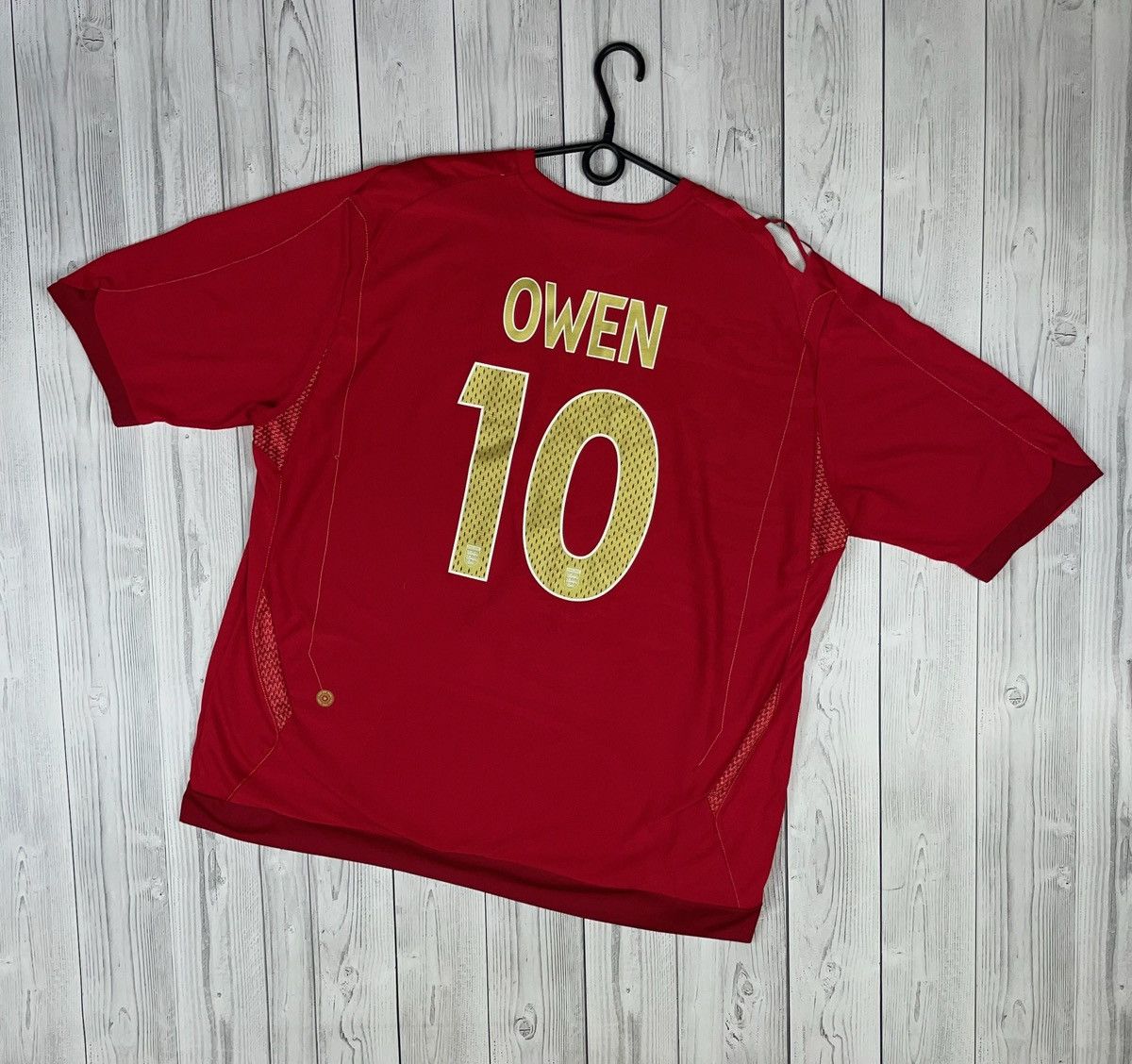 Umbro Vintage umbro England soccer jersey 10 Owen size XXXL Size US XXL / EU 58 / 5 - 1 Thumbnail