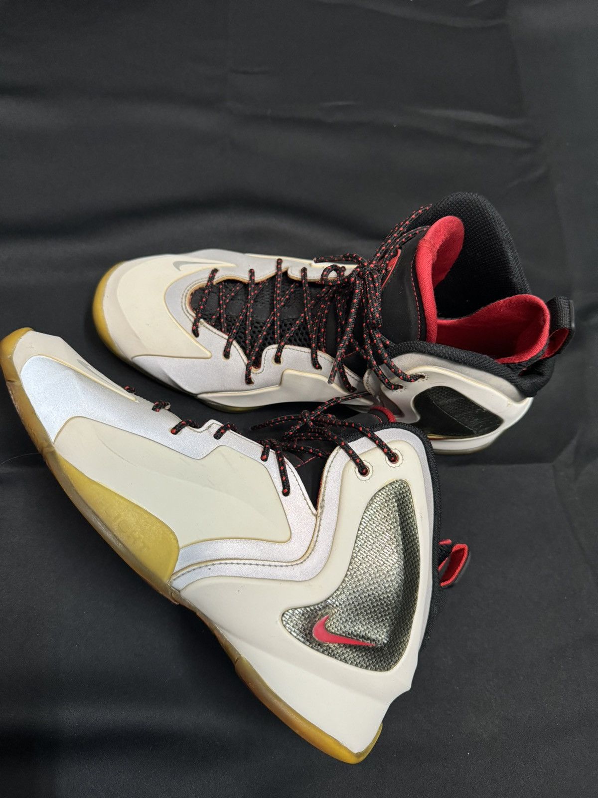 Nike Nike Lil Penny Posite White/Red Size US 9.5 / EU 42-43 - 1 Thumbnail