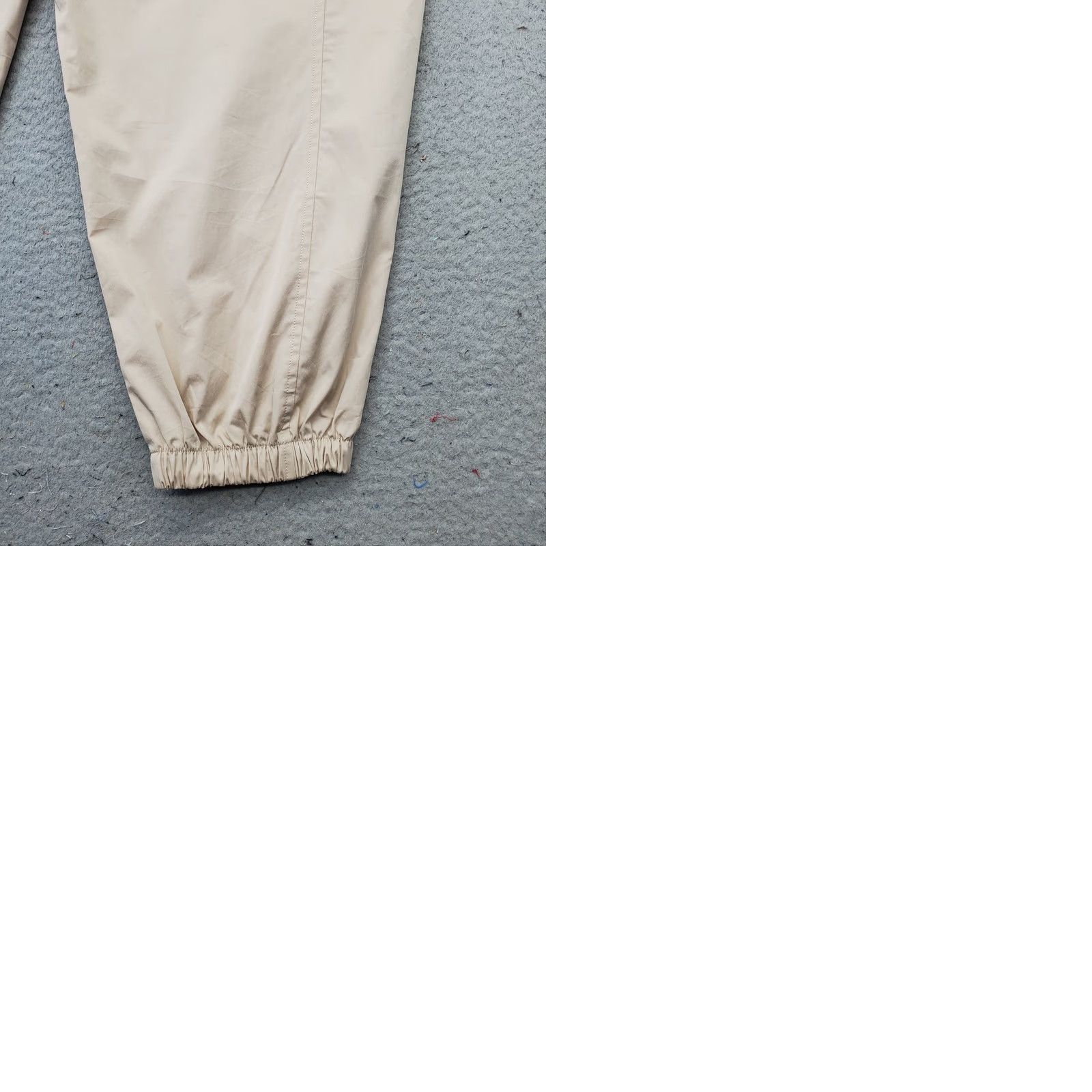 Champion Champion Jogger Pants Womens 2XL Tan Performance Cargo Pockets Elastic Waist Size: Womens 2XL Tan Jogger Pants Size 40" / US 18 - 9 Thumbnail