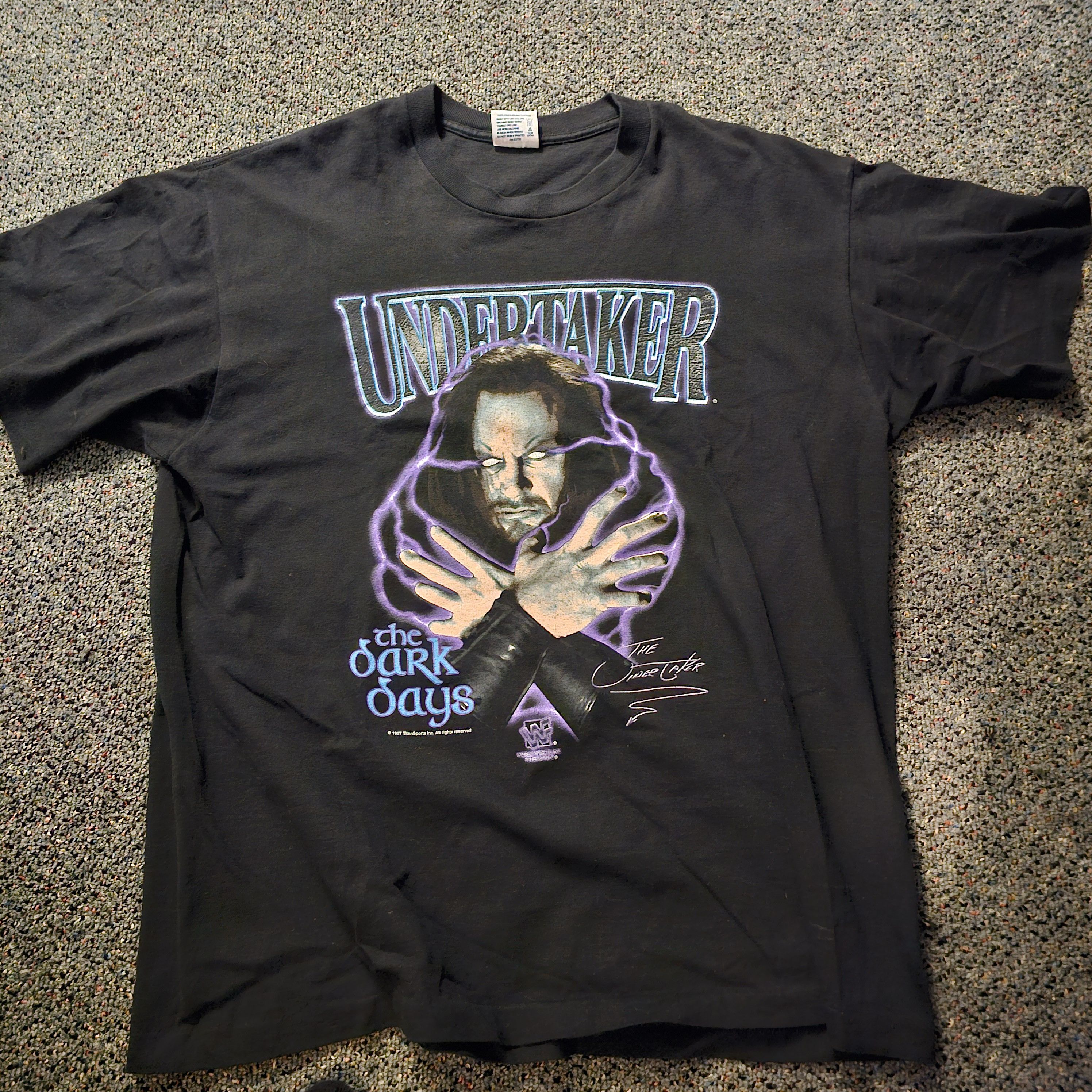 Other 1997 WWF Undertaker "The Dark Days" T shirt Size XL Size US XL / EU 56 / 4 - 1 Thumbnail