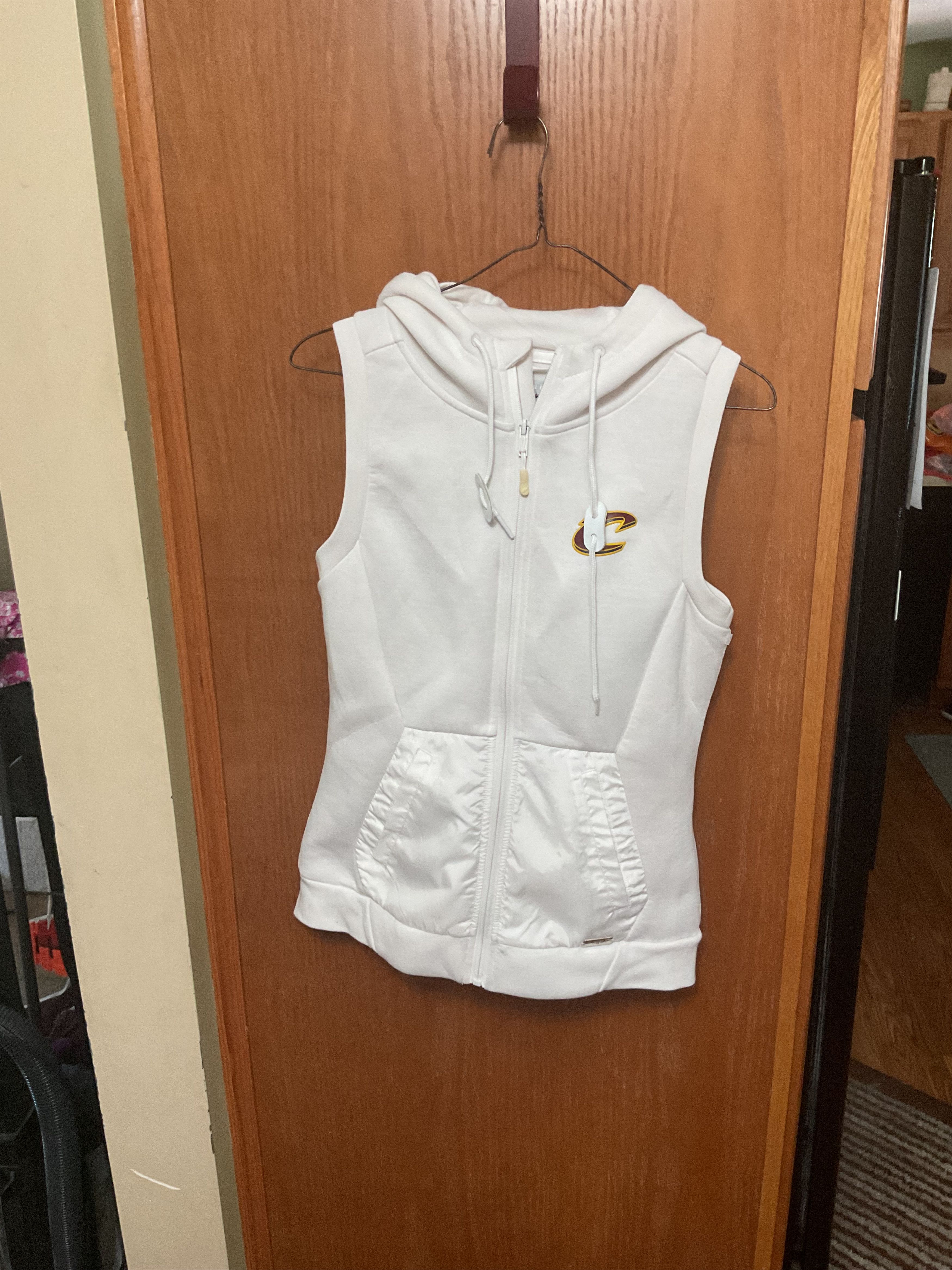 Other Cleveland Cavs Zip Up Vest Size S / US 4 / IT 40 - 1 Thumbnail
