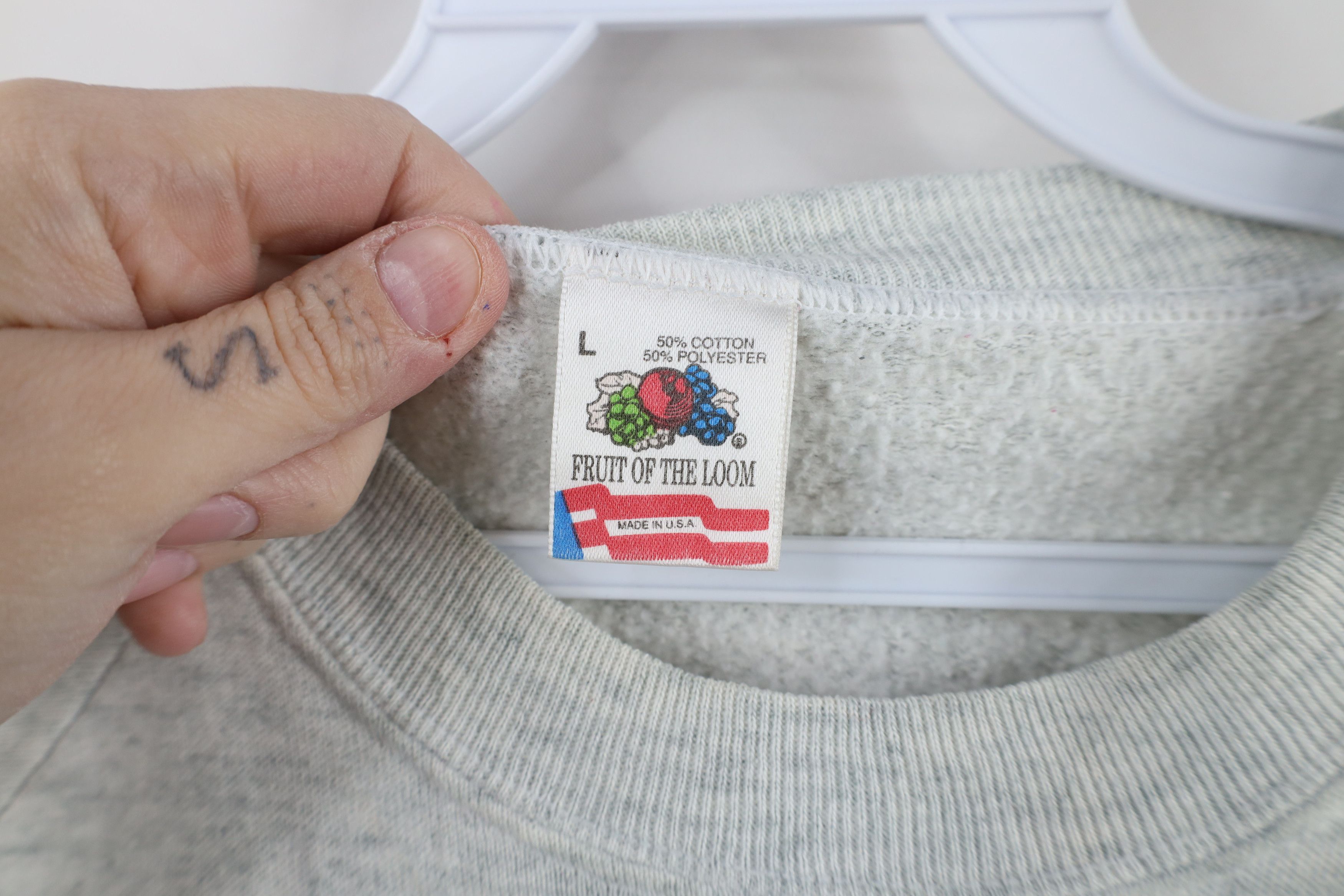 Vintage Vintage 90s Streetwear American Indian Sweatshirt USA Size L / US 10 / IT 46 - 4 Thumbnail