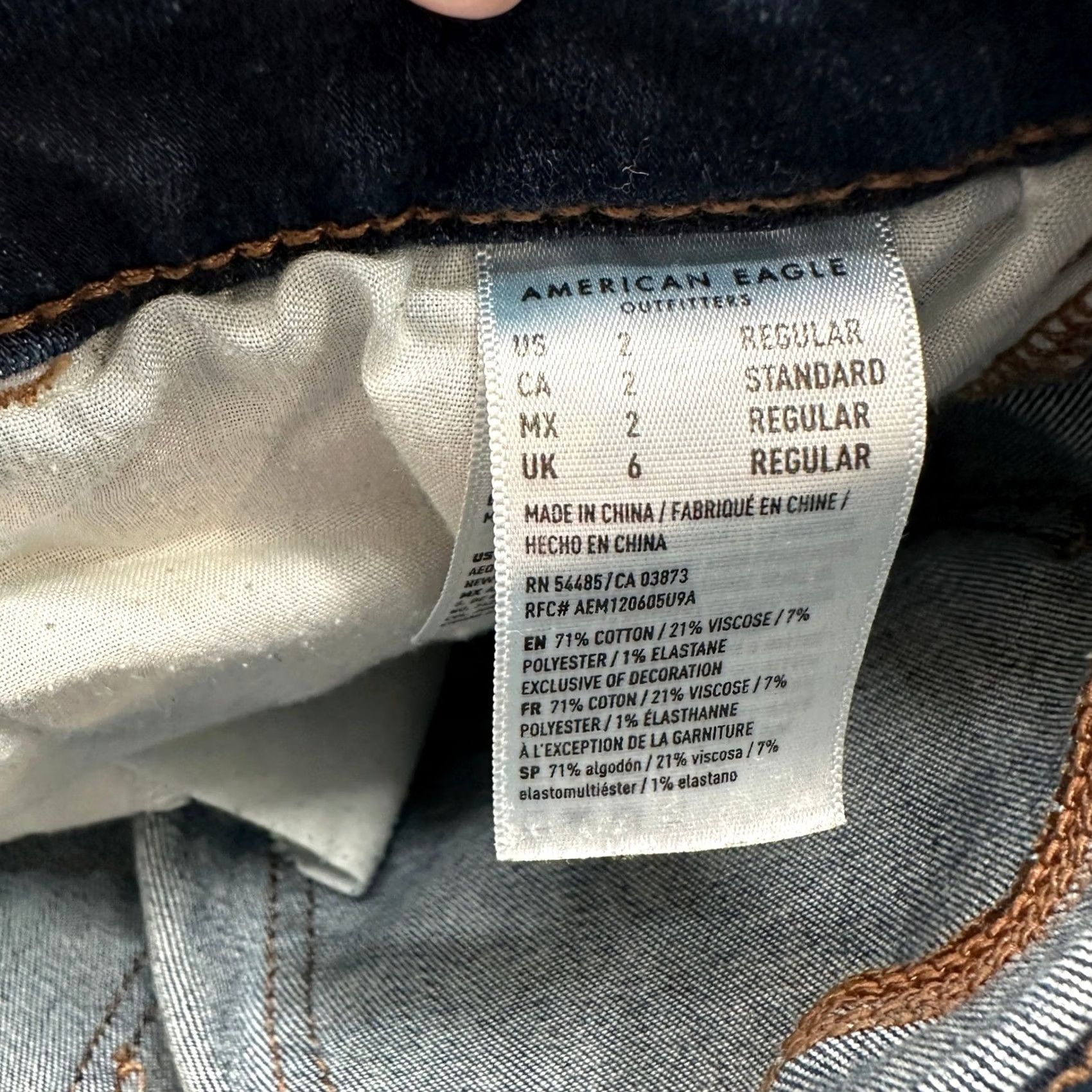 American Eagle Outfitters VINTAGE? No. American Eagle Next Level Stretch High Rise Skinny Jeans Dark Wash Sz 2 Distress Size 42" / US 20 - 3 Thumbnail