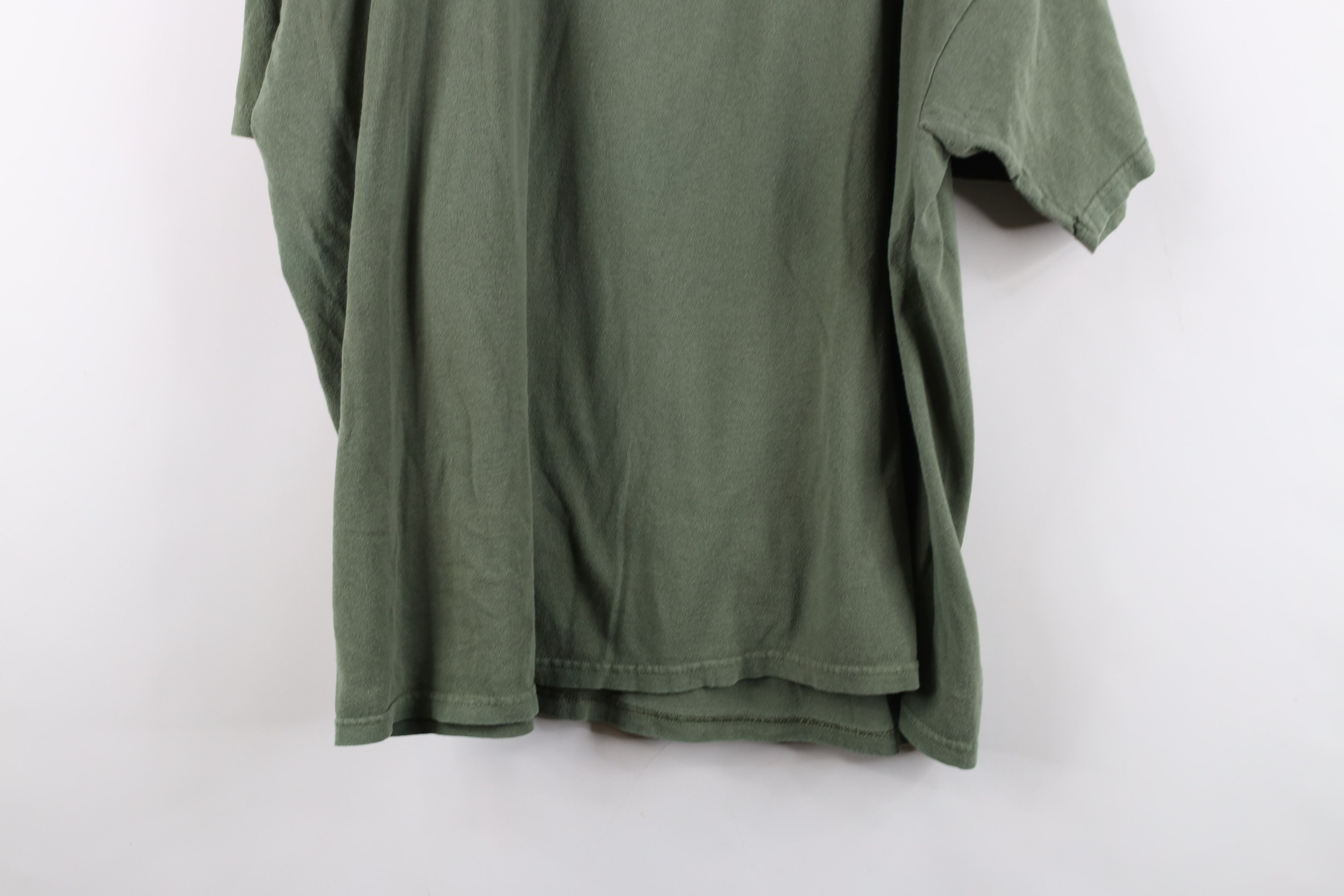 Vintage Vintage 22nd Bomb Squadron World War II Short Sleeve T-Shirt Size US XXL / EU 58 / 5 - 12 Thumbnail