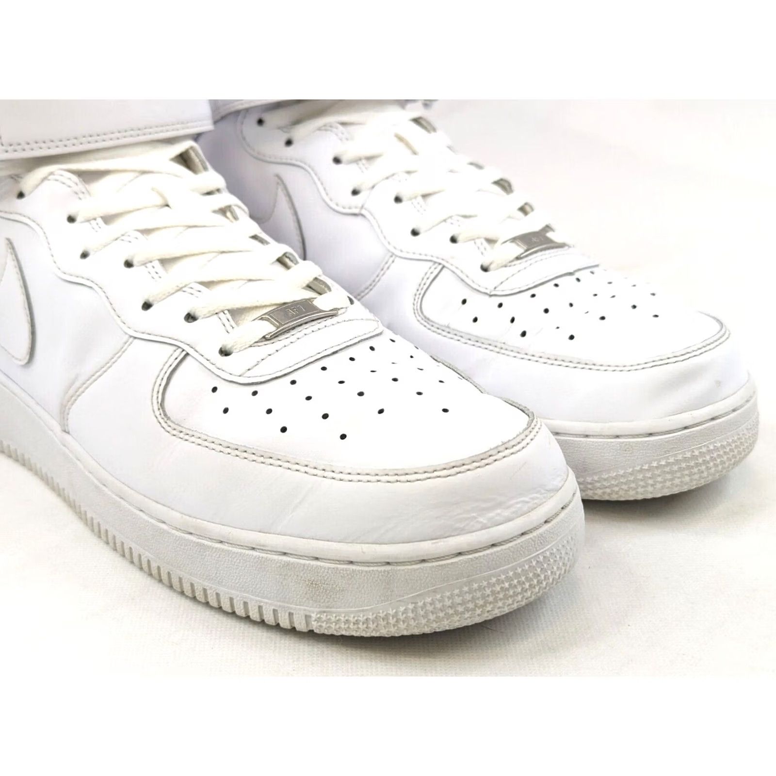 Nike Nike Air Force 1 Mid Triple White Men 13 Classic Sneakers 315123 Mid Top Size US L / EU 52-54 / 3 - 4 Thumbnail